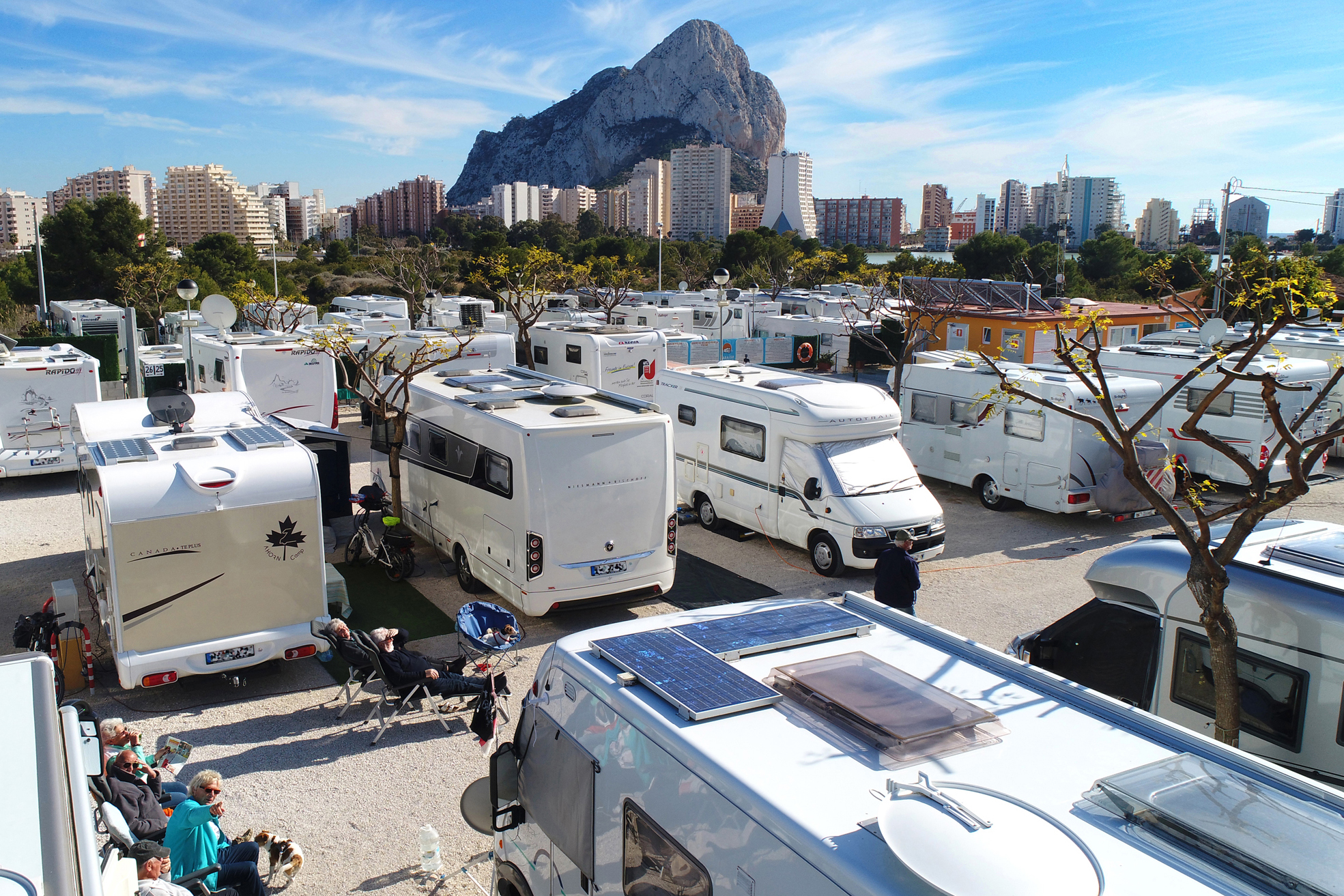 Paraso Camper - Wohnmobilstellplatz in Calpe, Alicante, Comunidad  Valenciana | stellplatz.info