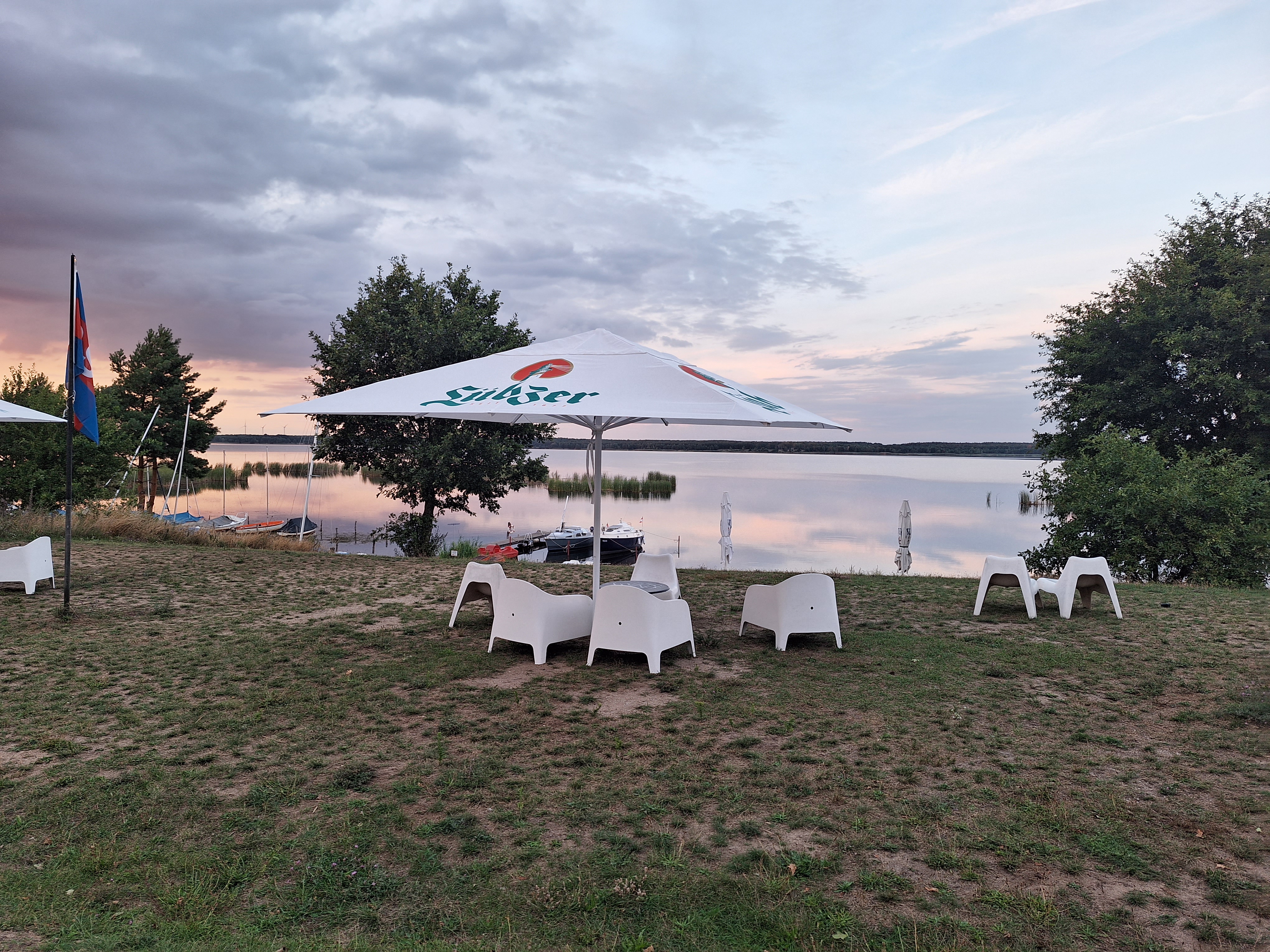 Wohnmobilstellplatz: Retro Camping Gräbendorfer See