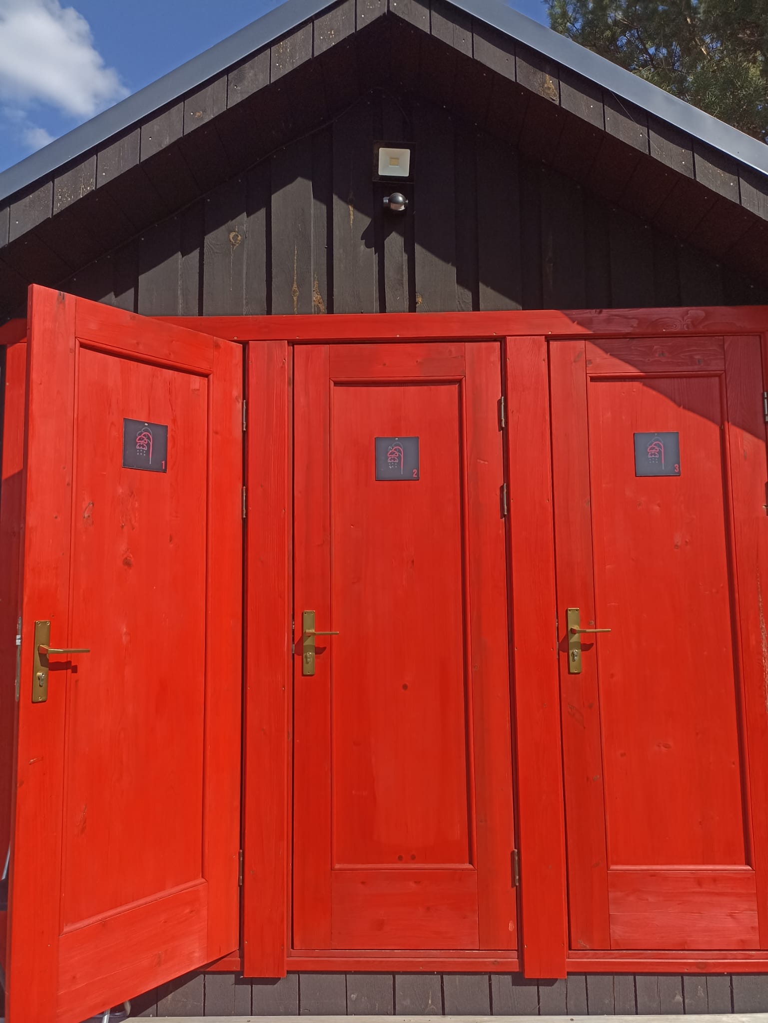 Reisemobilstellplatz: Campsite next to Balotes lake EZERKRASTI 