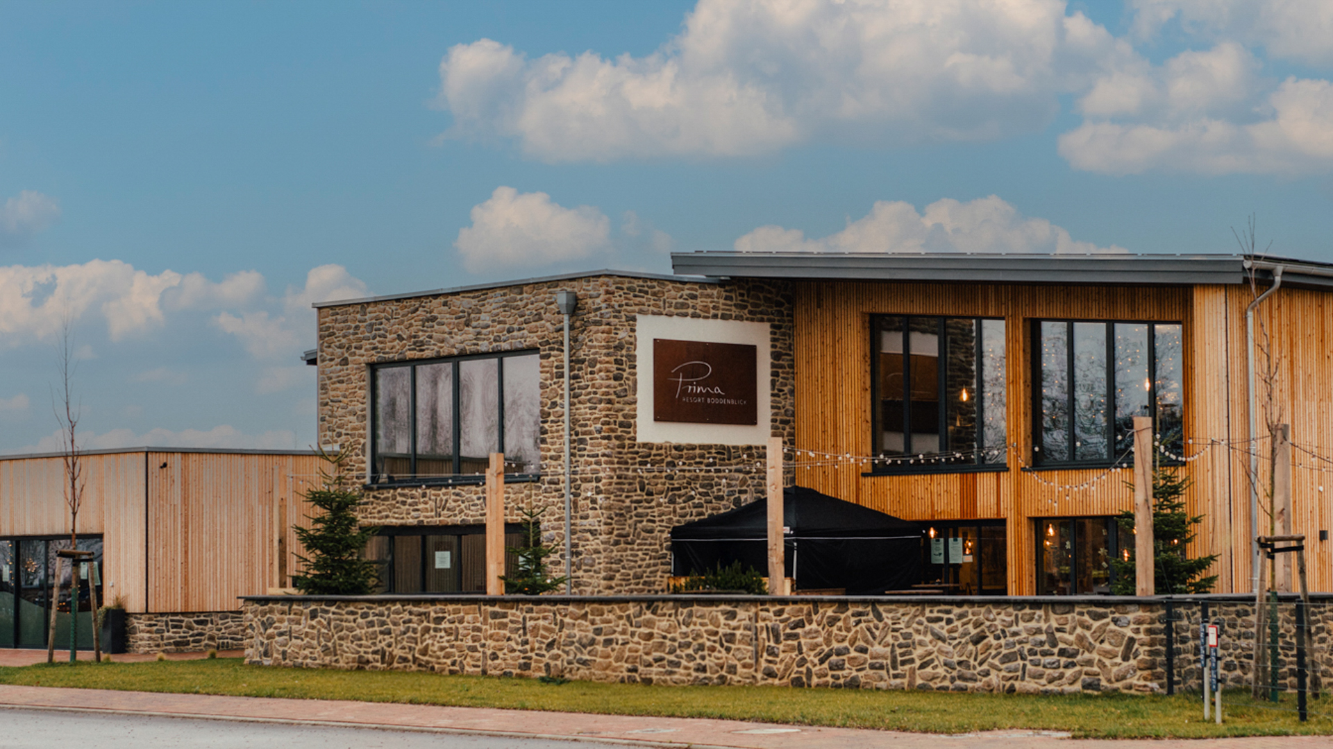 Reisemobilstellplatz - Wohnwagen erlaubt - Zingst - Restaurant  - Prima Camping Resort - Ostsee Boddenblick