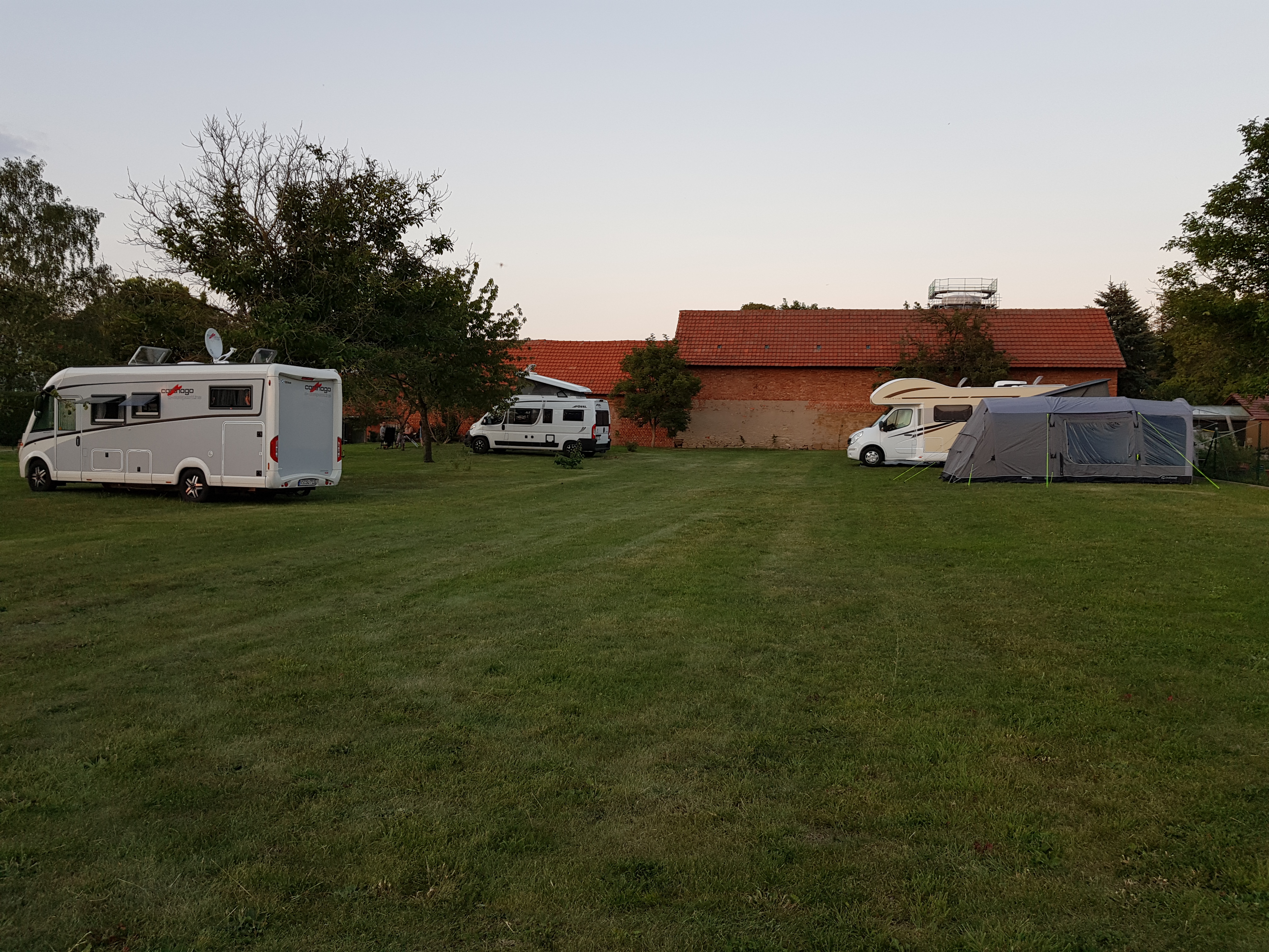 Wohnmobilstellplatz: unser Stellplatz - Wohnmobilstellplatz am Storchennest Kleinrudestedt - Piazzole, zona