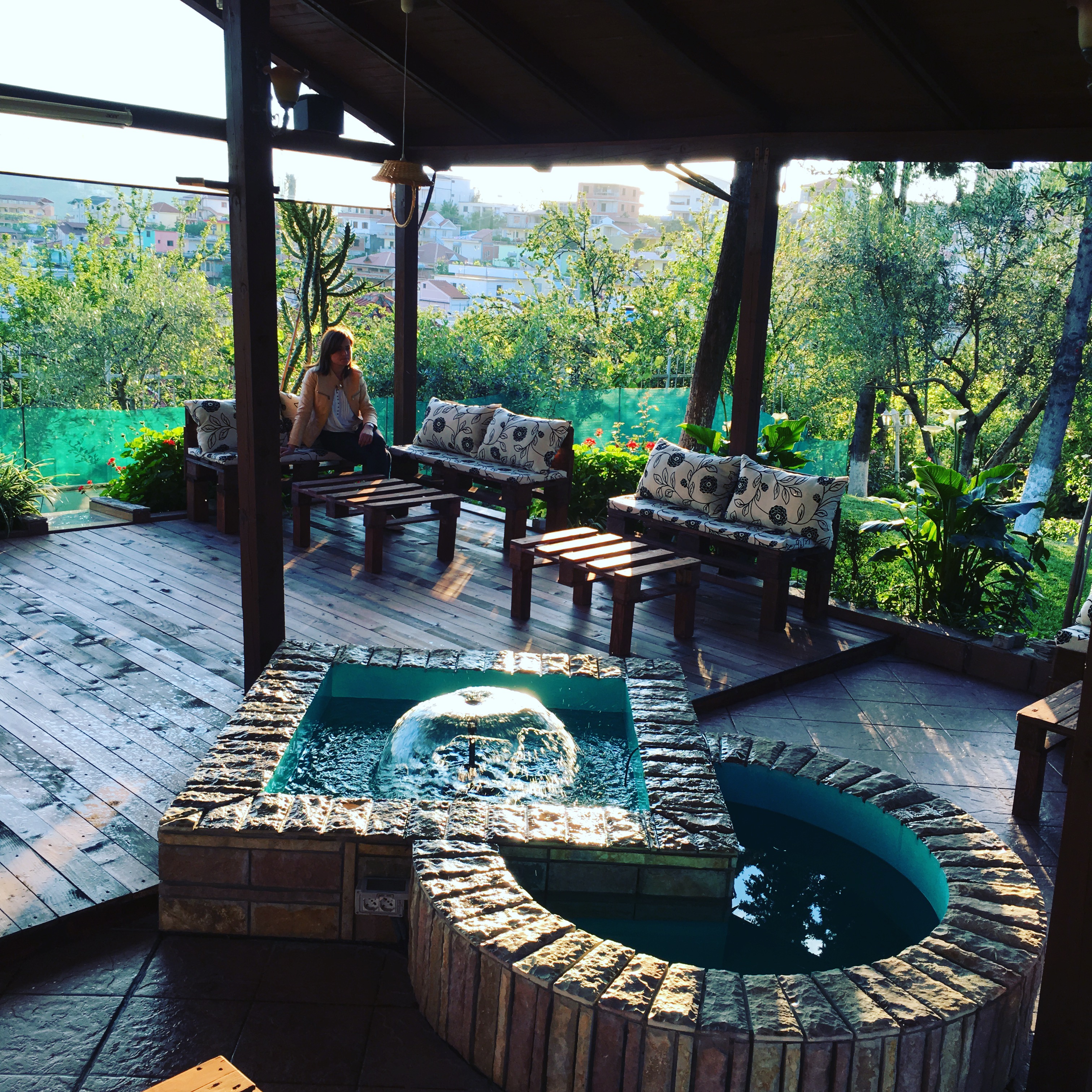 Reisemobilstellplatz - Duschen - Albanien - Hotel Baron