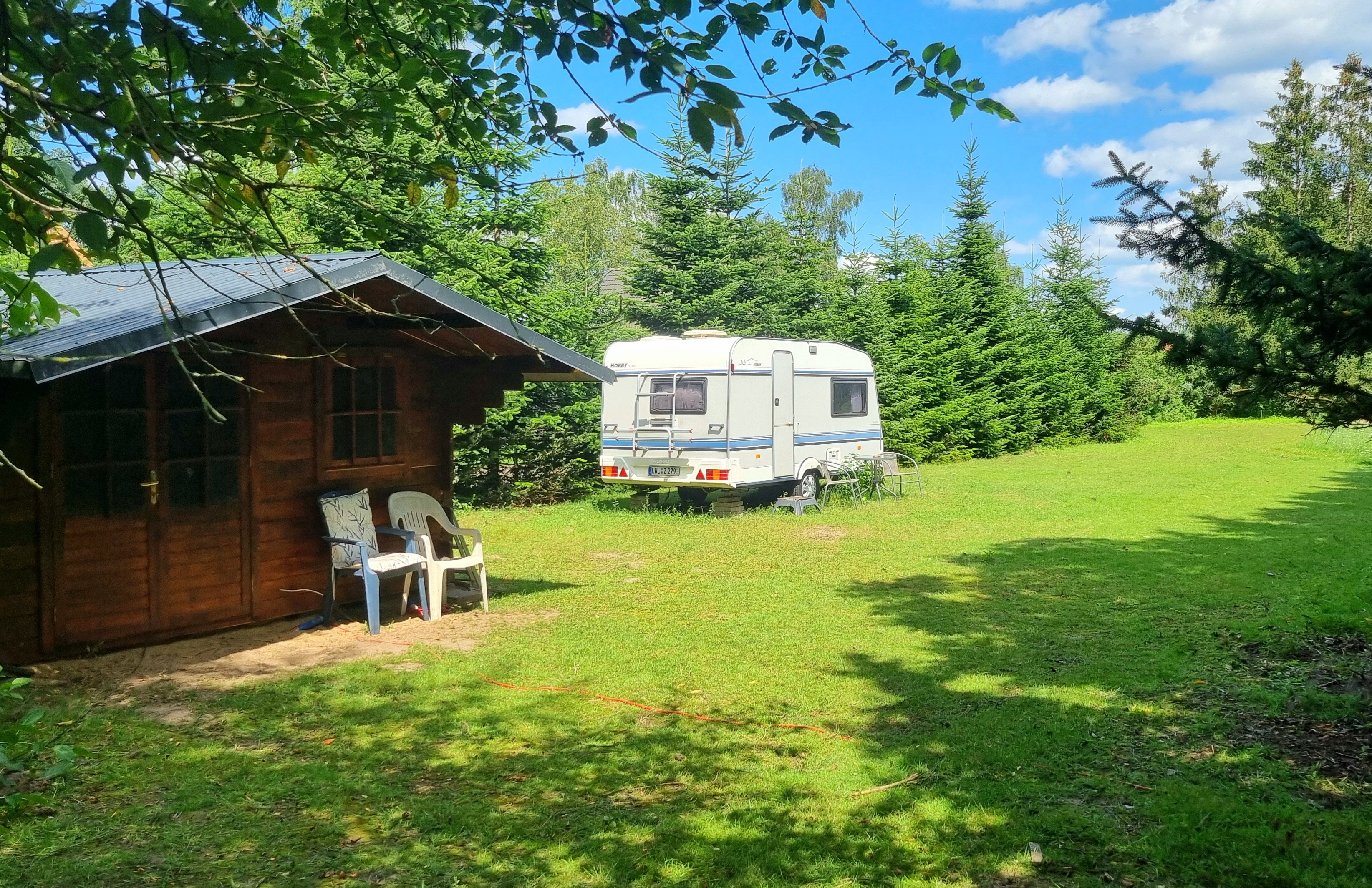 Reisemobilstellplatz: Unsere Camperwiese  - Alpakanaturcamp - Uns Lütt Hoff
