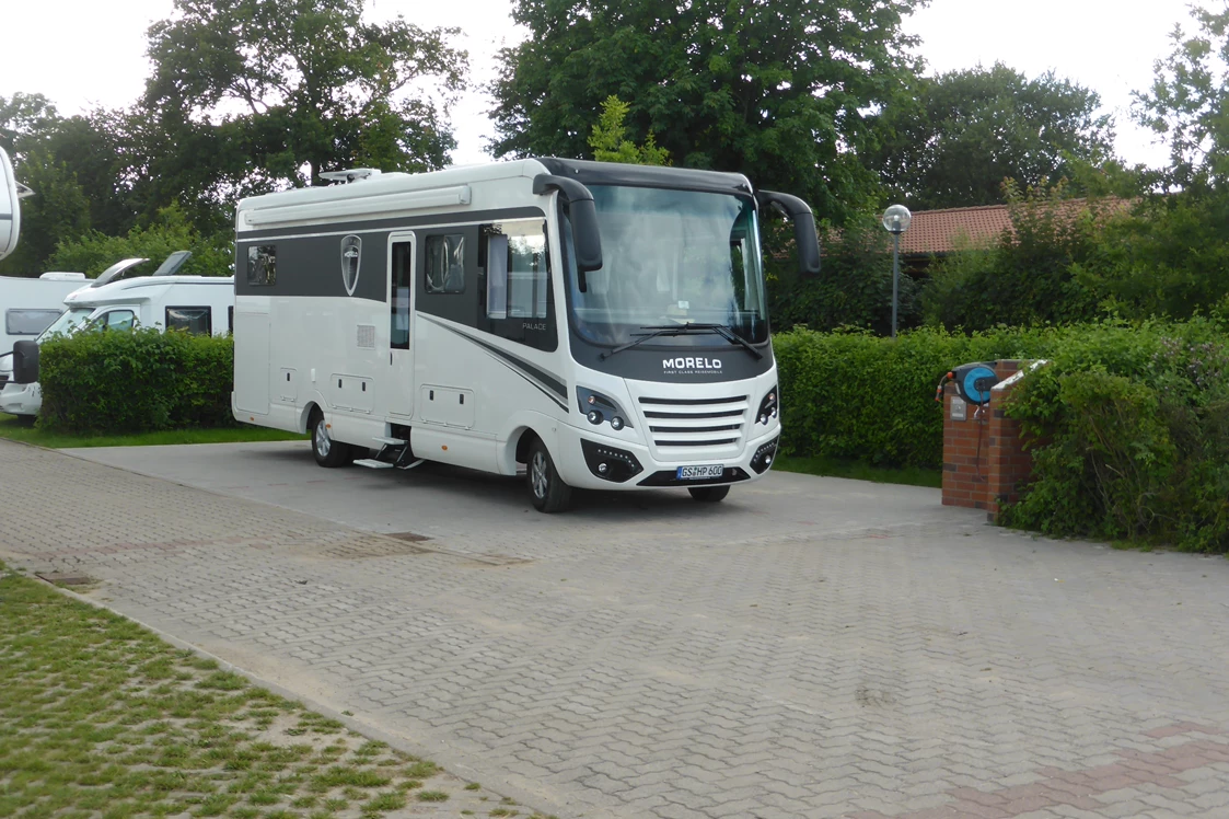 Wohnmobilstellplatz: Wohnmobil Service Station - Rosenfelder Strand Ostsee Camping