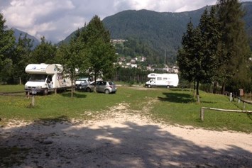 Wohnmobilstellplatz: Stellplatz Camping International