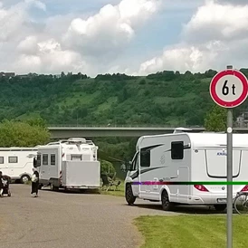 Wohnmobilstellplatz: SP Obrigheim am Neckar - Stellplatz im Auweg