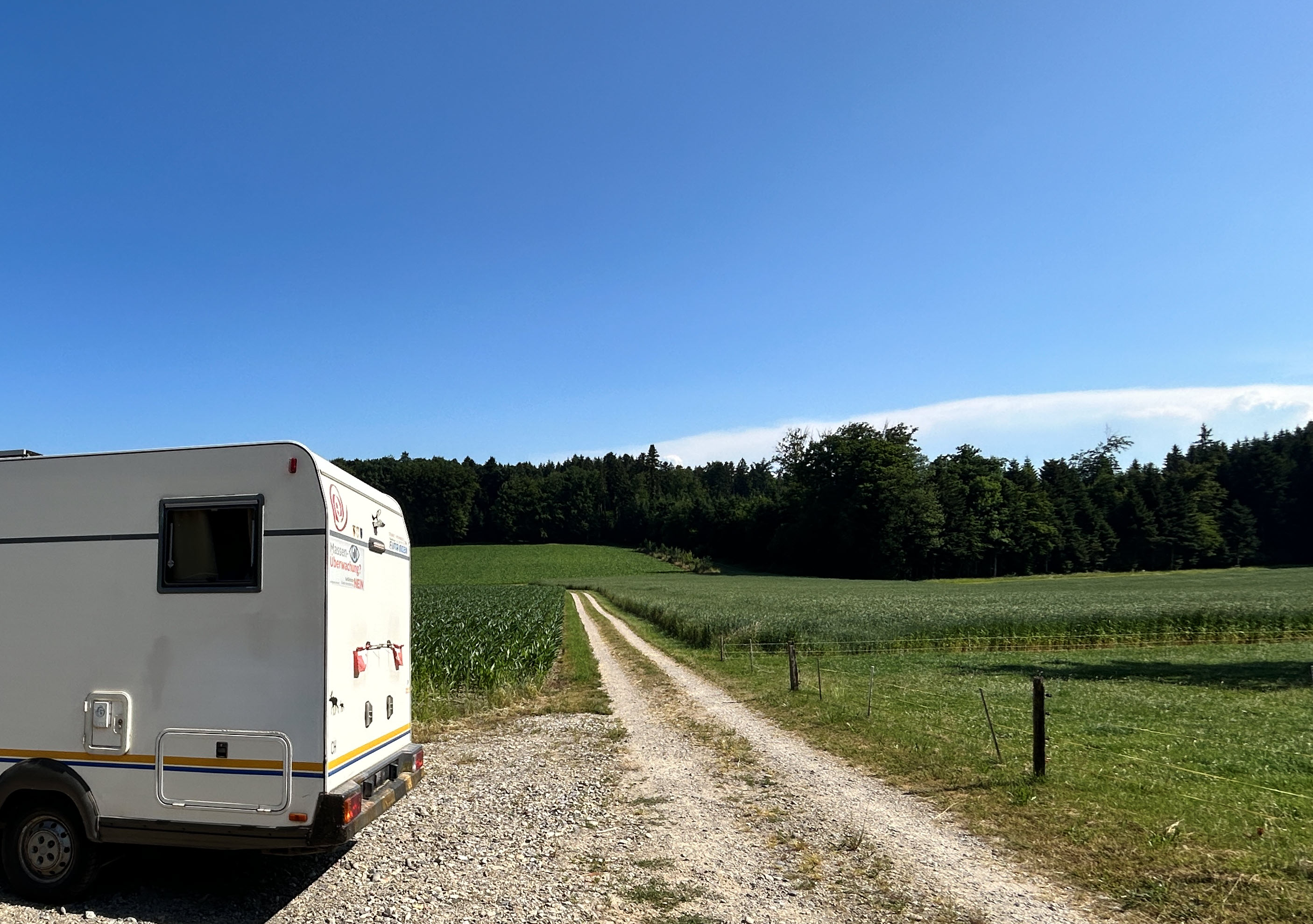 Reisemobilstellplatz - Büren an der Aare - Panoramaplatz am Acker
