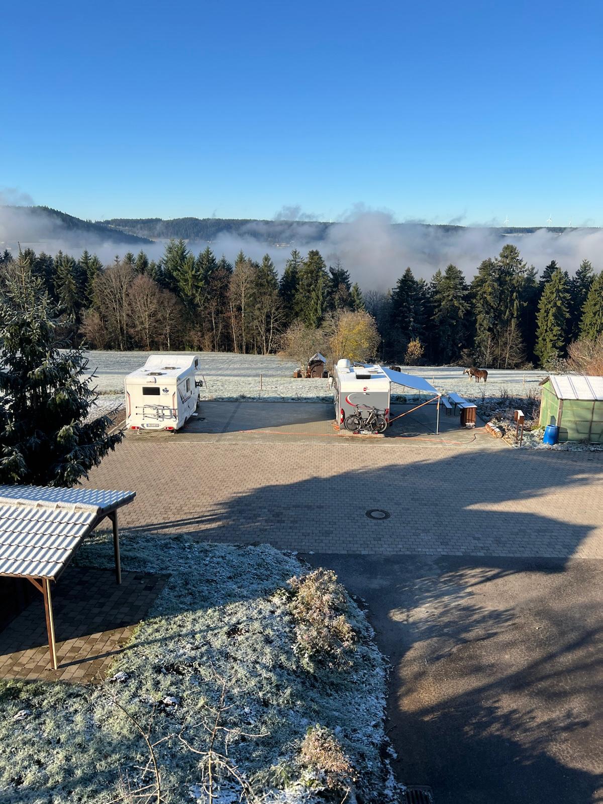 Reisemobilstellplatz - Wintercamping - Villingendorf - Wohnmobilstellplatz Kristleshof Hutneck