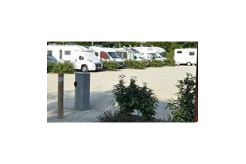 Wohnmobilstellplatz: http://www.paleospace-villers.fr/image/pratique/campingcars.jpg - Aire de Paleospace
