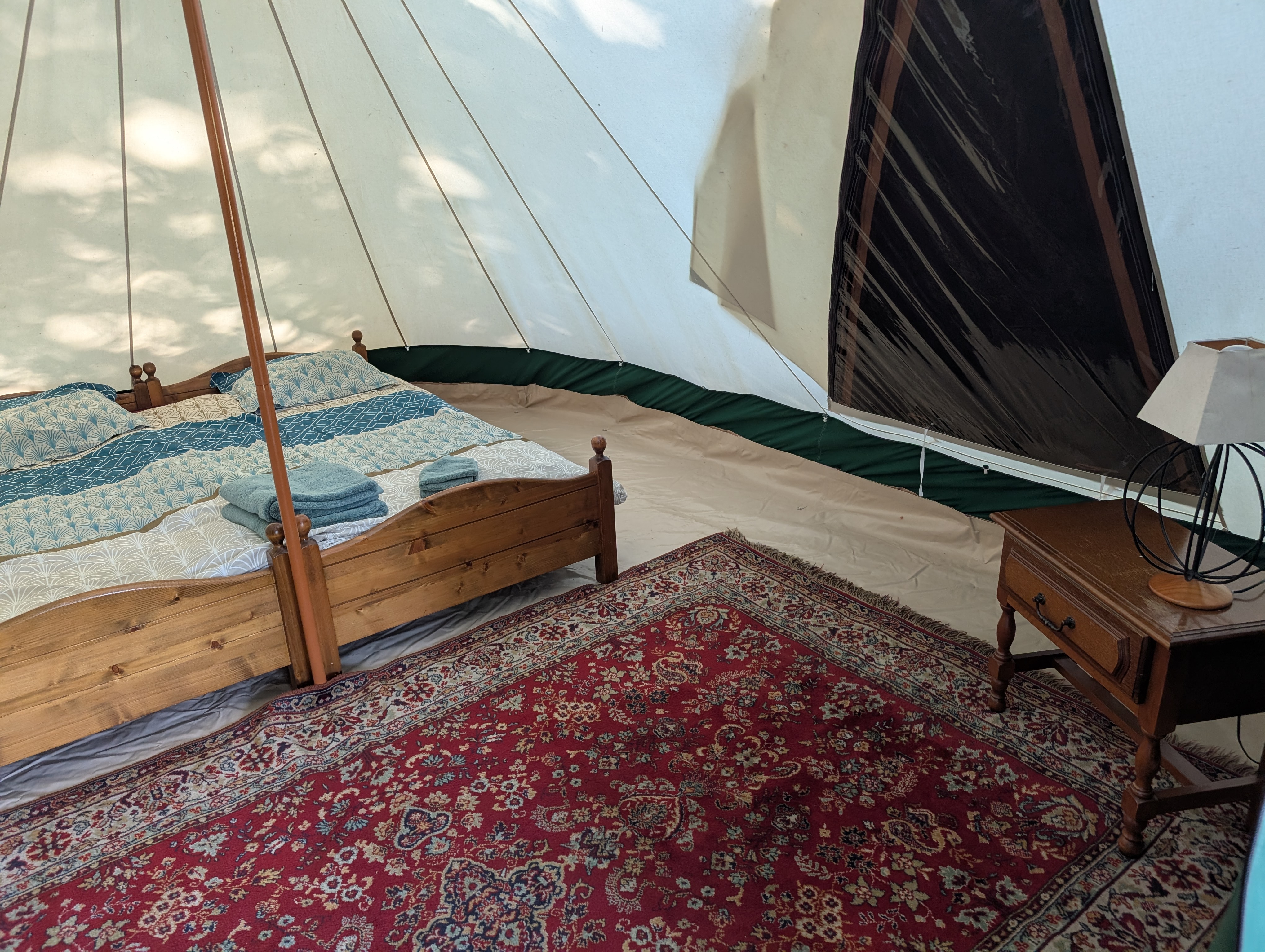 Wohnmobilstellplatz: Les Quatre Saisons Soubrebost - möbiliertes Zelt - Les Quatre Saisons Soubrebost - Emplacements