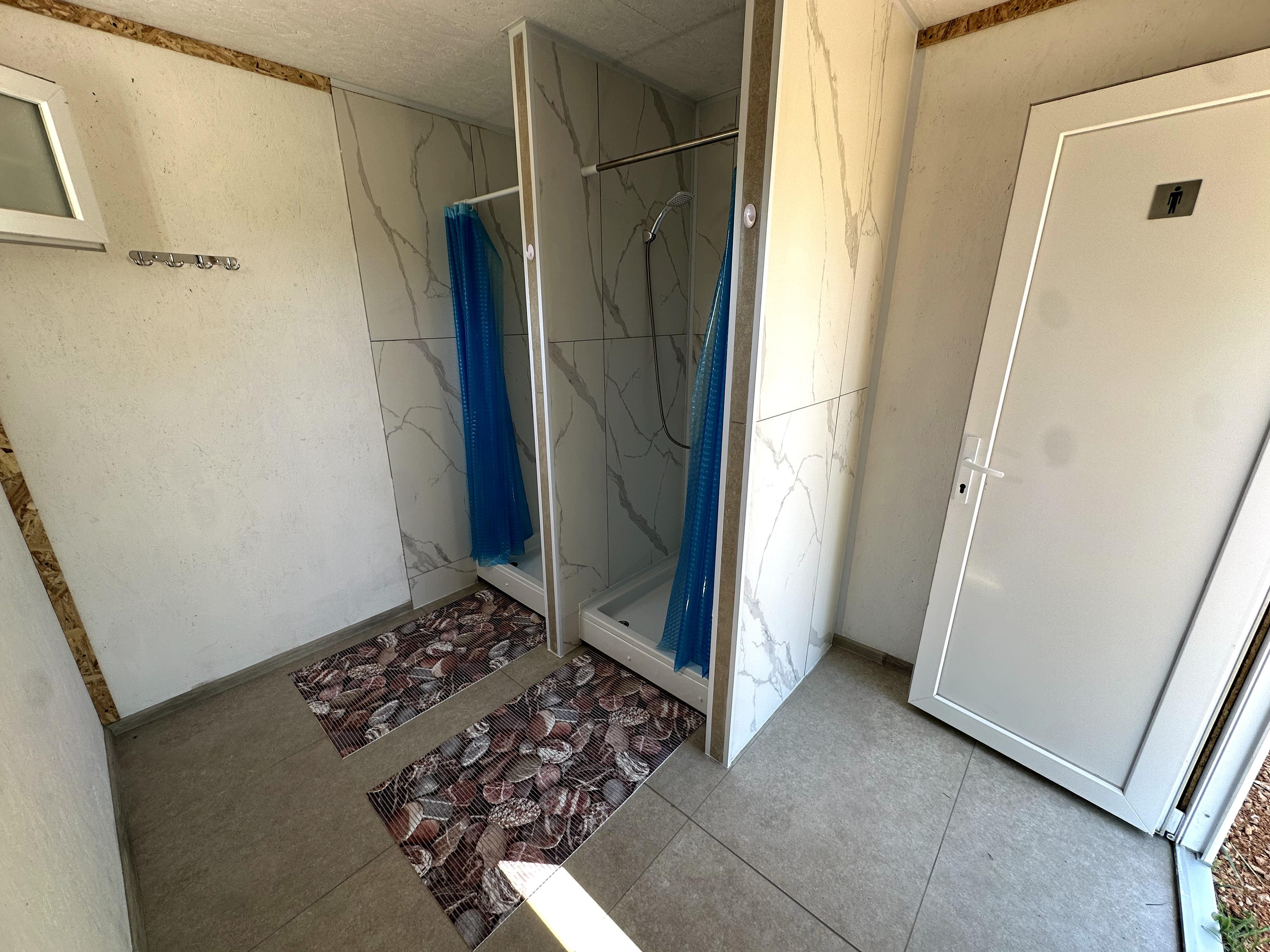 Wohnmobilstellplatz: Кемпинг Greenfield