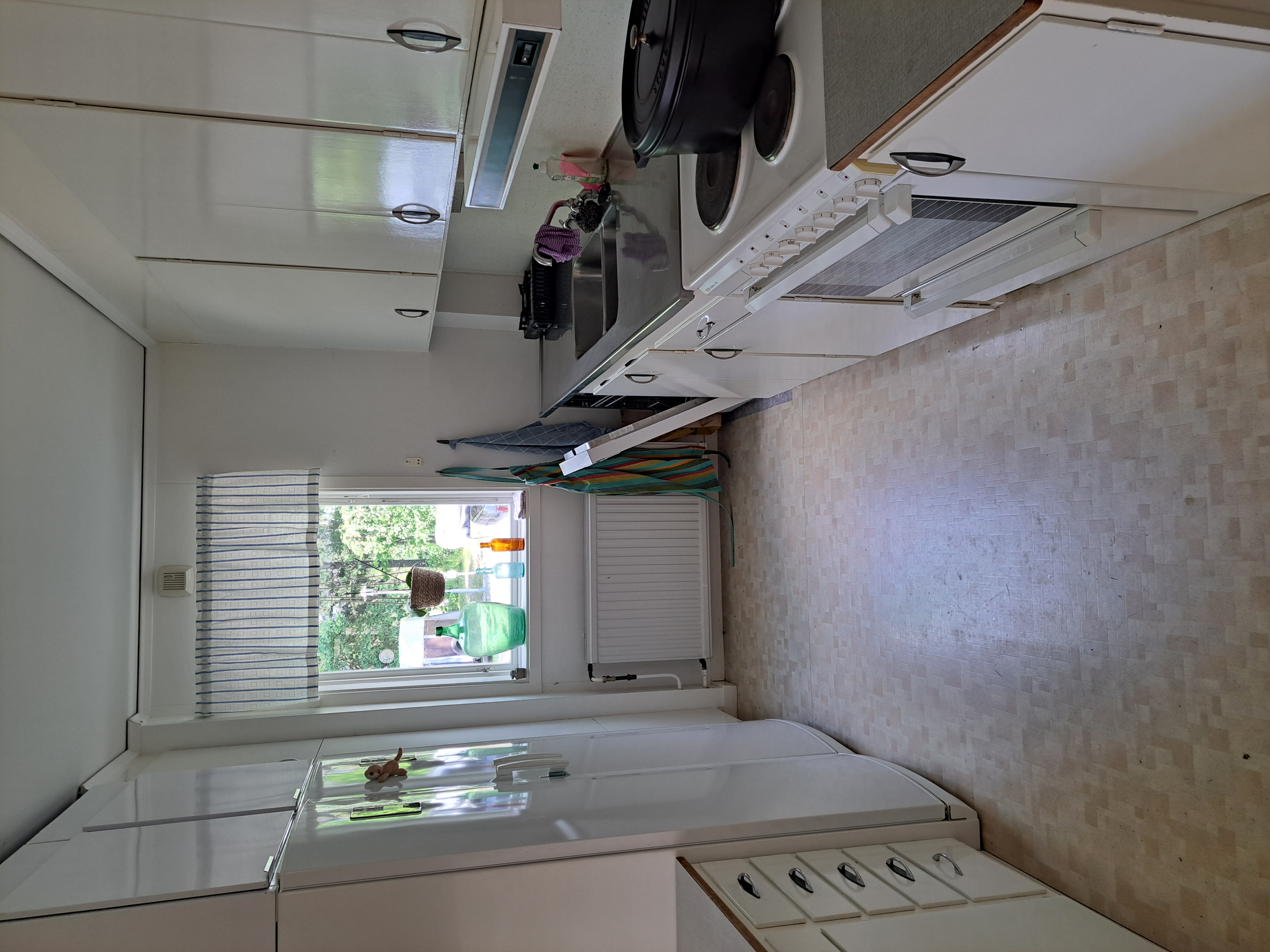 Wohnmobilstellplatz: Küche - Parken im Pastorengarten