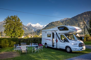 Wohnmobilstellplatz: Hardstanding pitch with a view. - Camping Lazy Rancho 4