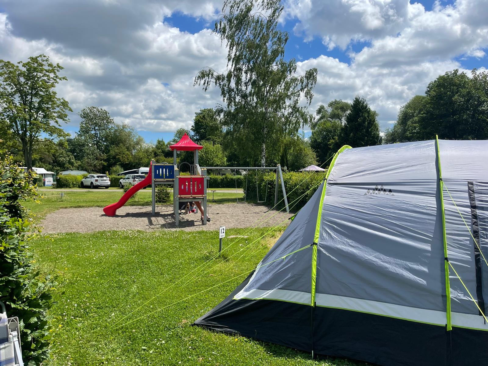 Wohnmobilstellplatz: Comfort Camping Seeburger See
