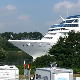 Wohnmobilstellplatz: Stellplatz am Nord-Ostsee-Kanal