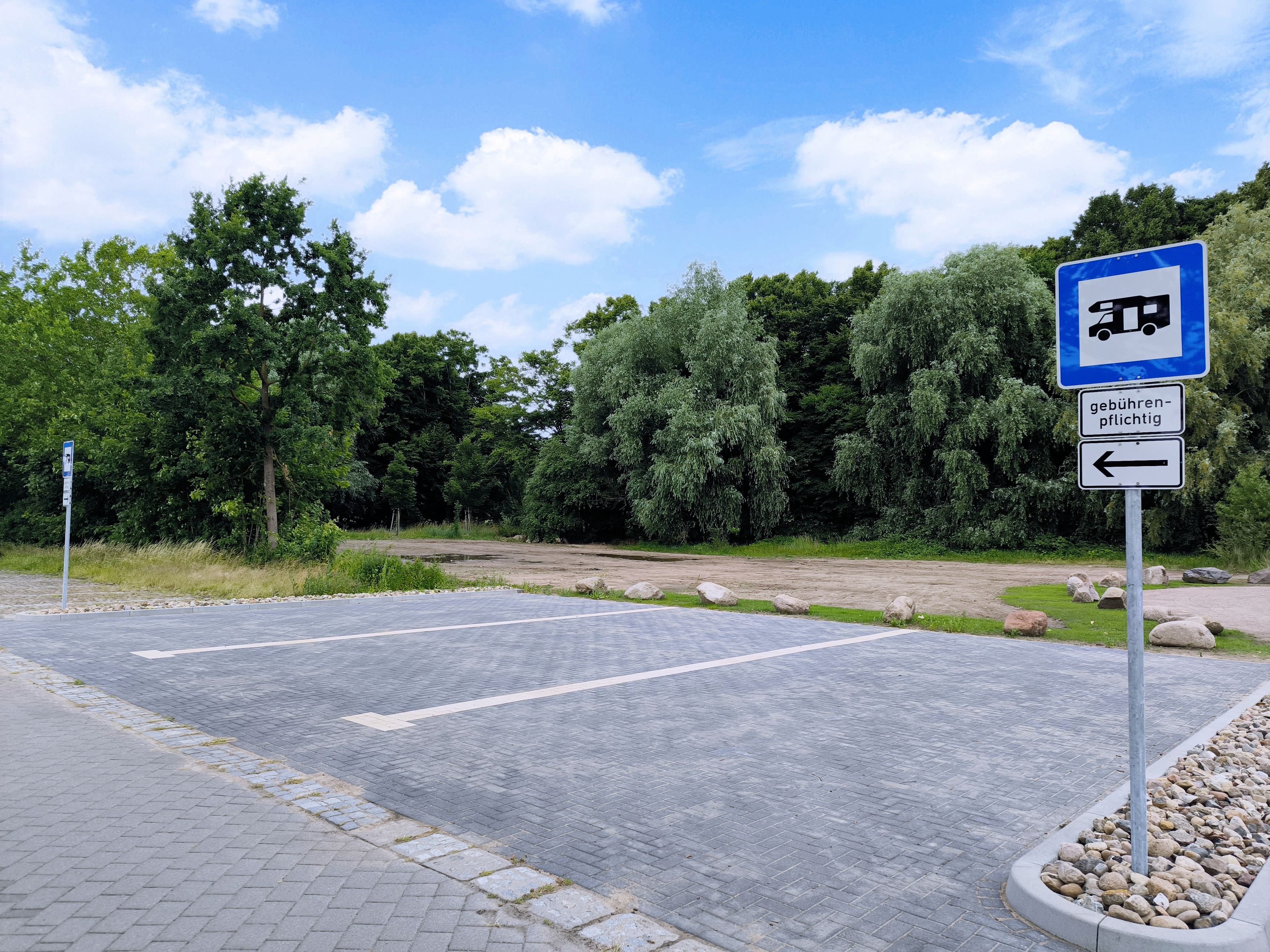 área camper - Tessin (Landkreis Rostock) - Stellplatz - Wohnmobilstellplatz Teterow