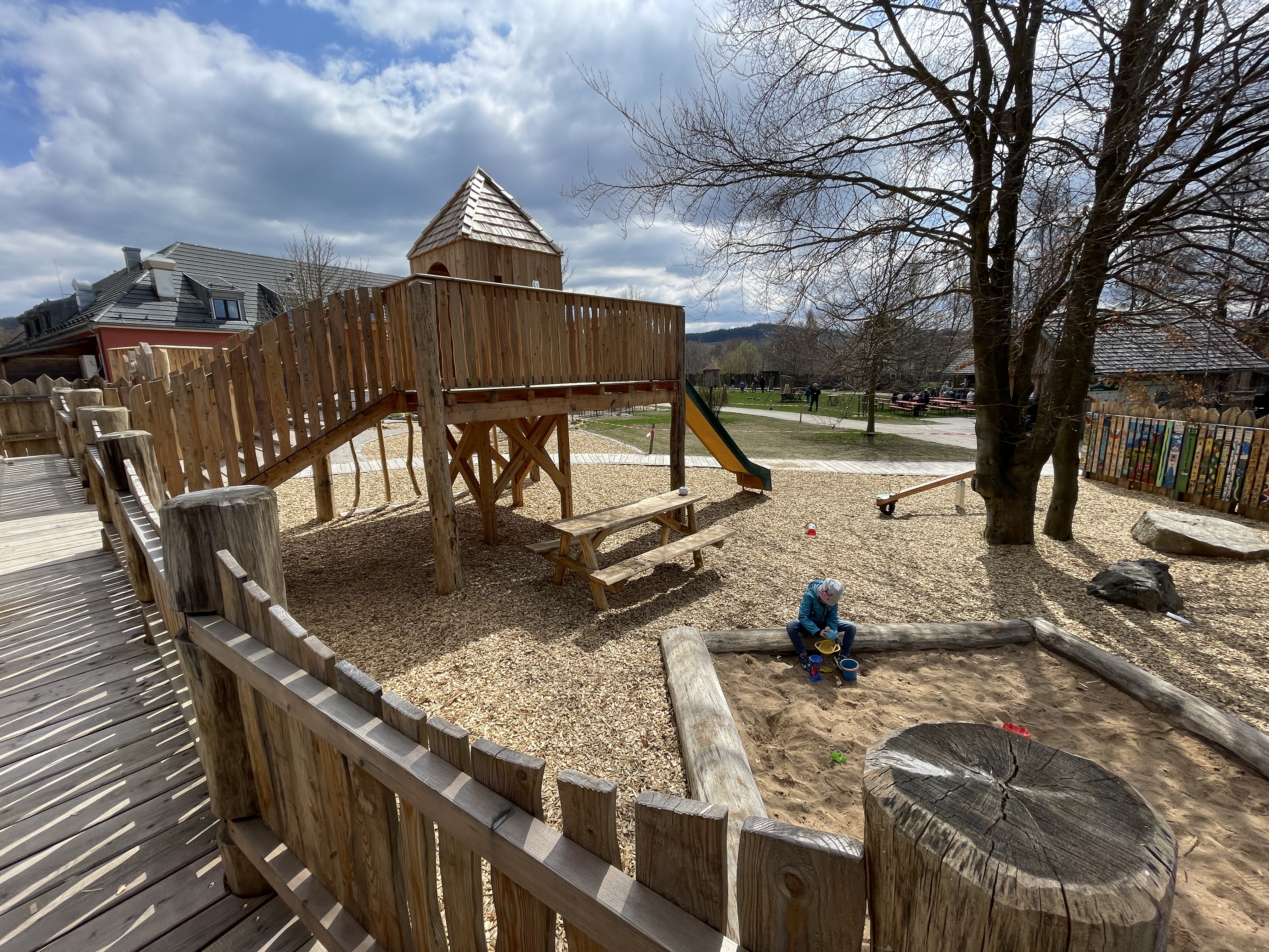 Reisemobilstellplatz - Windischeschenbach - Mittelalterlicher Kinderspielplatz - Campingplatz an der Goldenen Straße Bärnau
