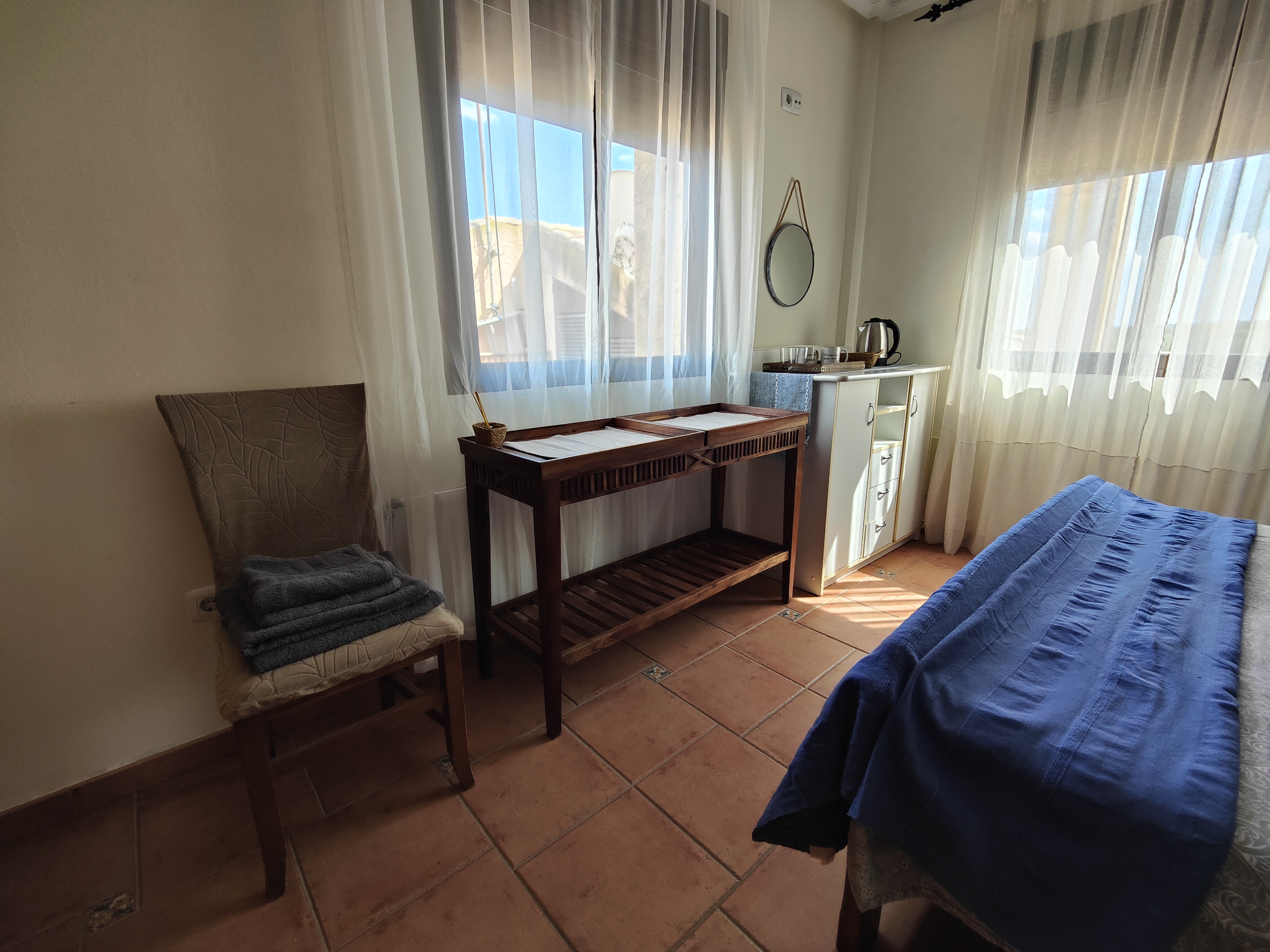 Wohnmobilstellplatz: CamperParking B&B Poolvillasolar