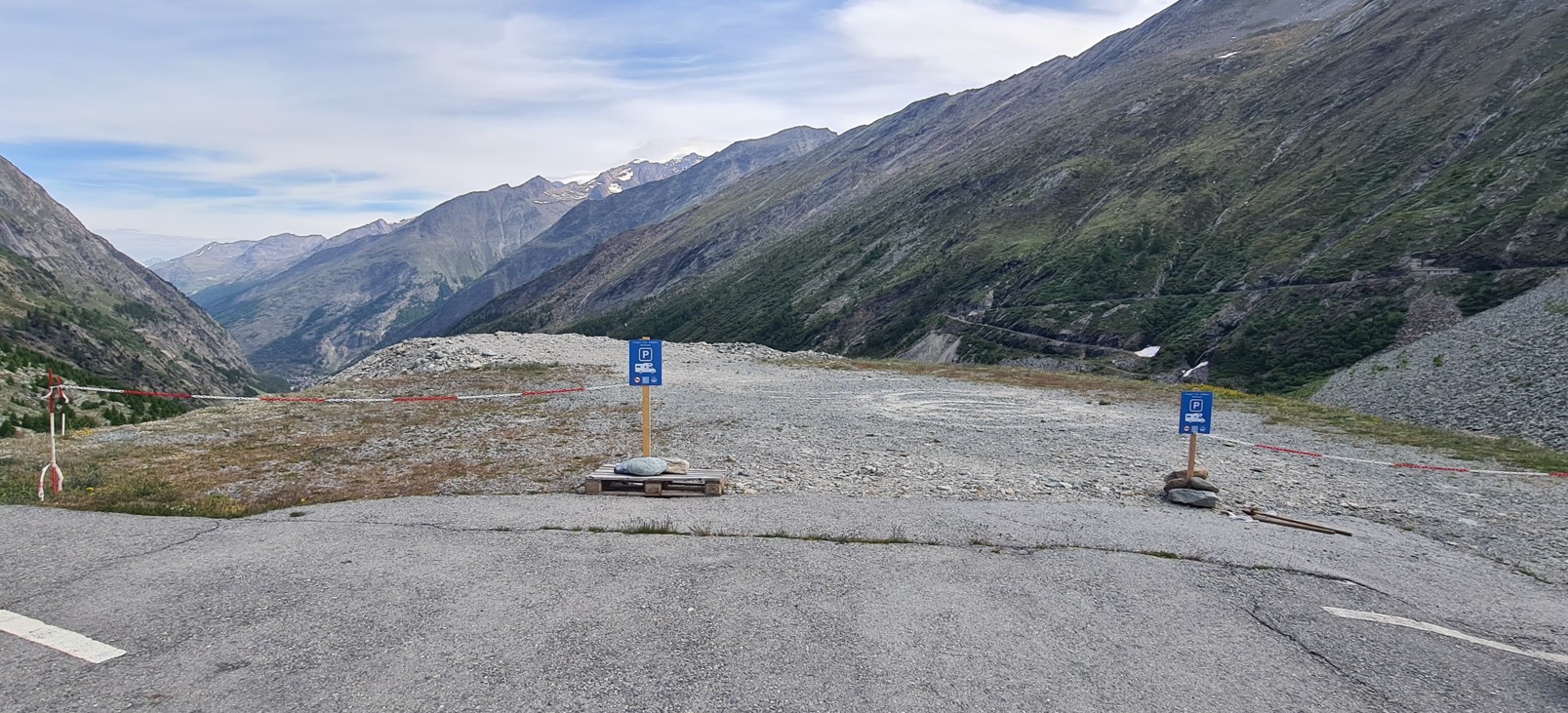 Place de parking pour camping-car - Saas-Fee - Restaurant Mattmark & Camping