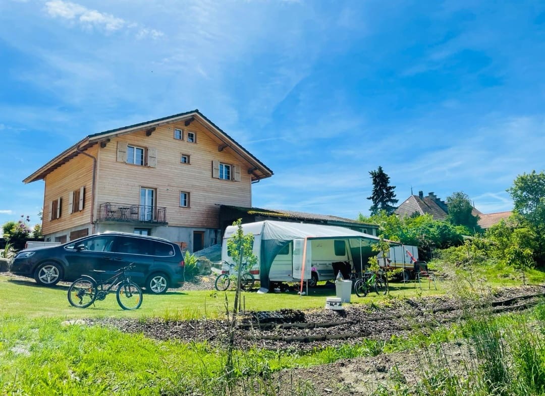 Place de parking pour camping-car - Jaun - Chasseralblick