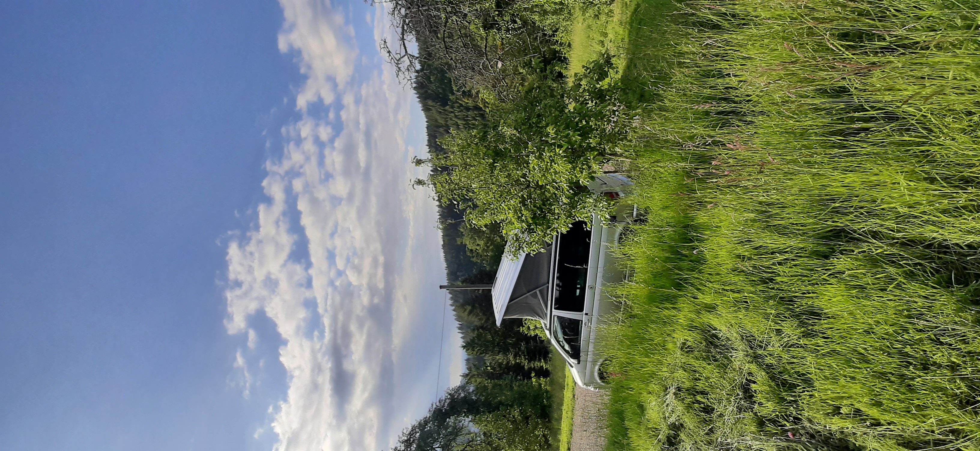 Wohnmobilstellplatz: Natur Camping Hölzleberg mit Aussicht und Pool