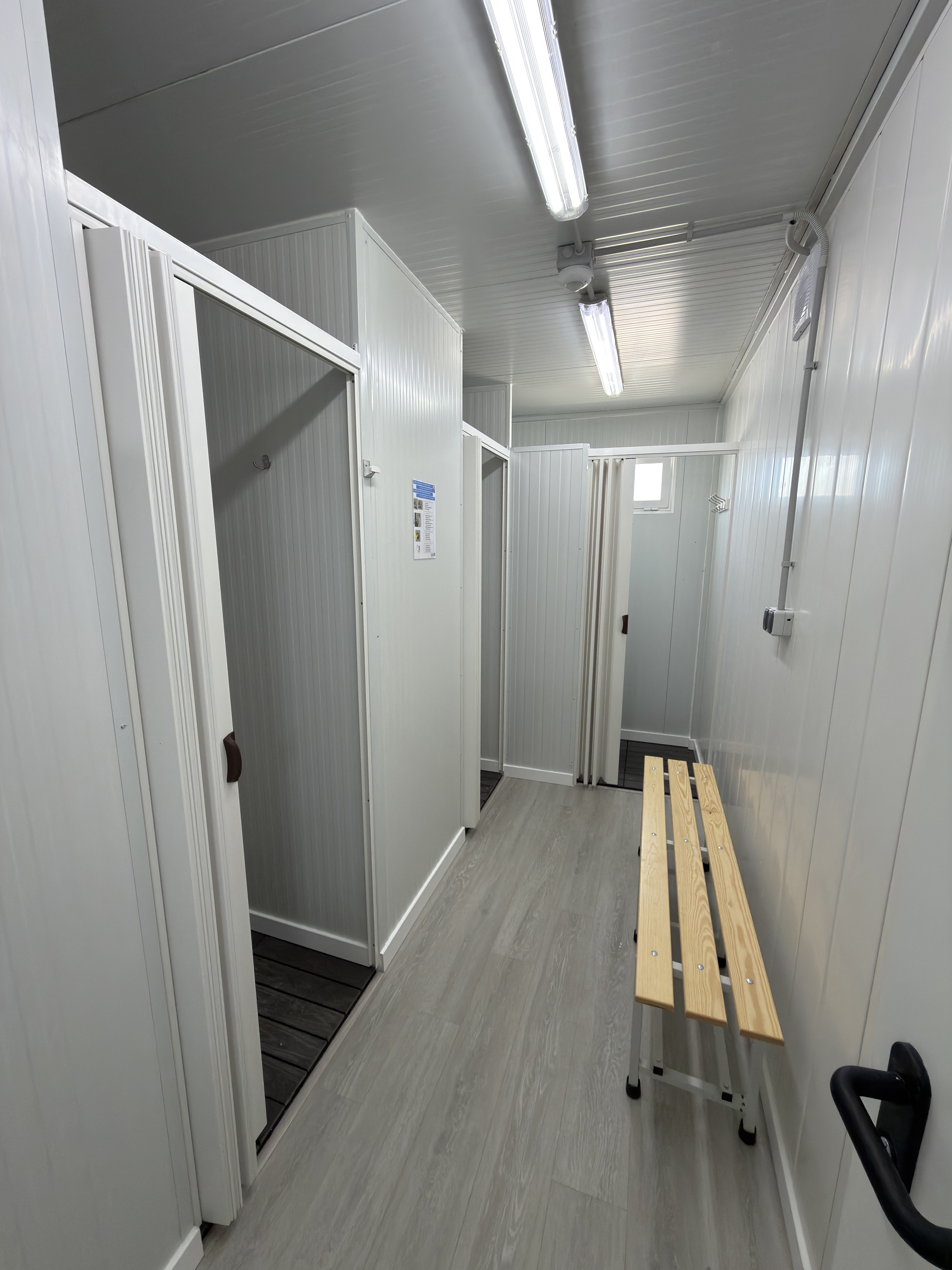 Wohnmobilstellplatz: Sanitäre Anlagen - Sunset Camper Area