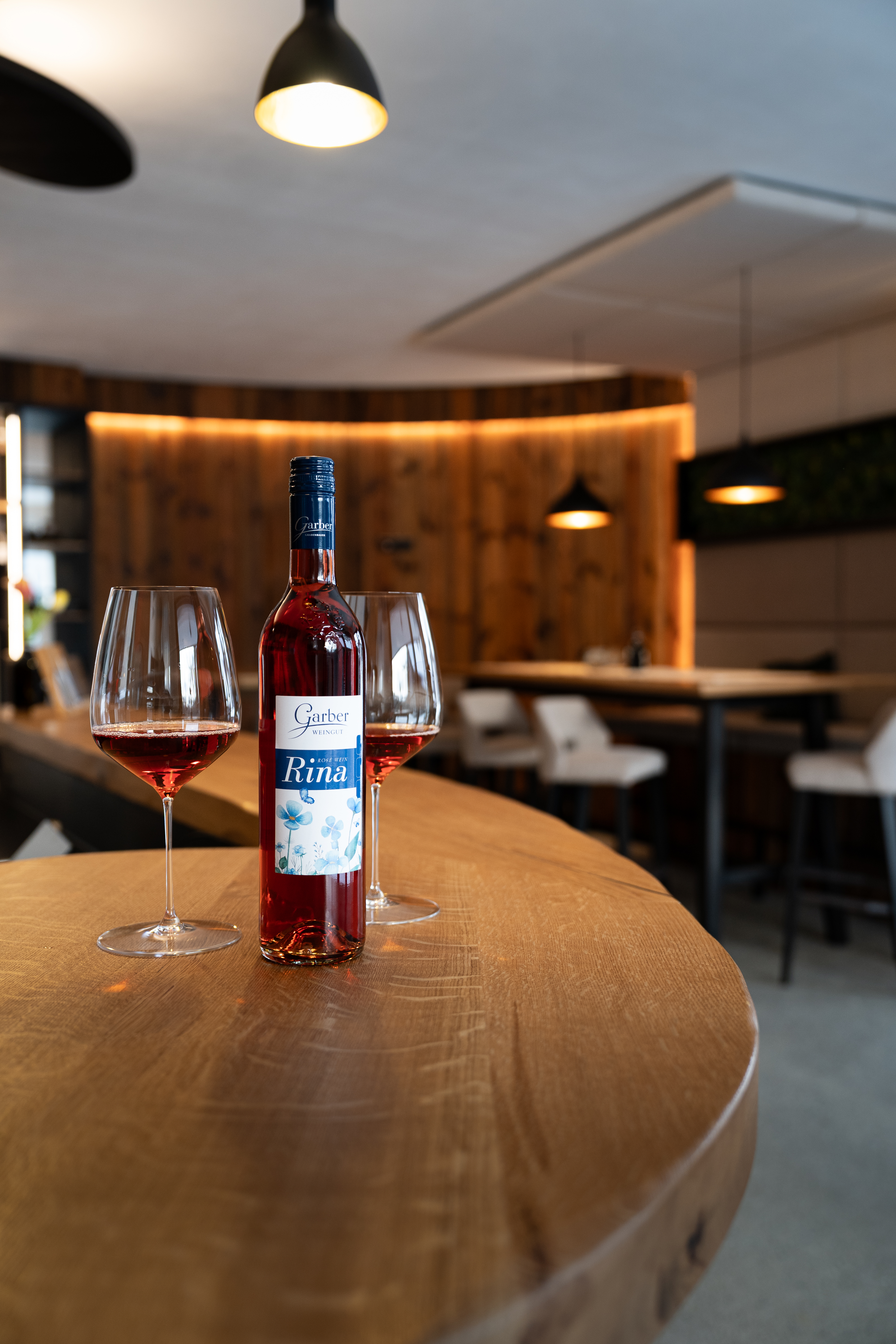 Wohnmobilstellplatz: Unser neuer Hofladen mit Weinbar  - Weingut Garber by Patrick und Katharina 