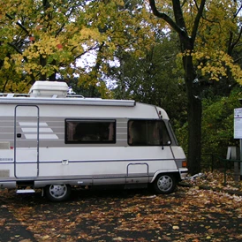 Wohnmobilstellplatz: Herbst an der Drachenhöhle - Stellplatz an der Drachenhöhle Syrau