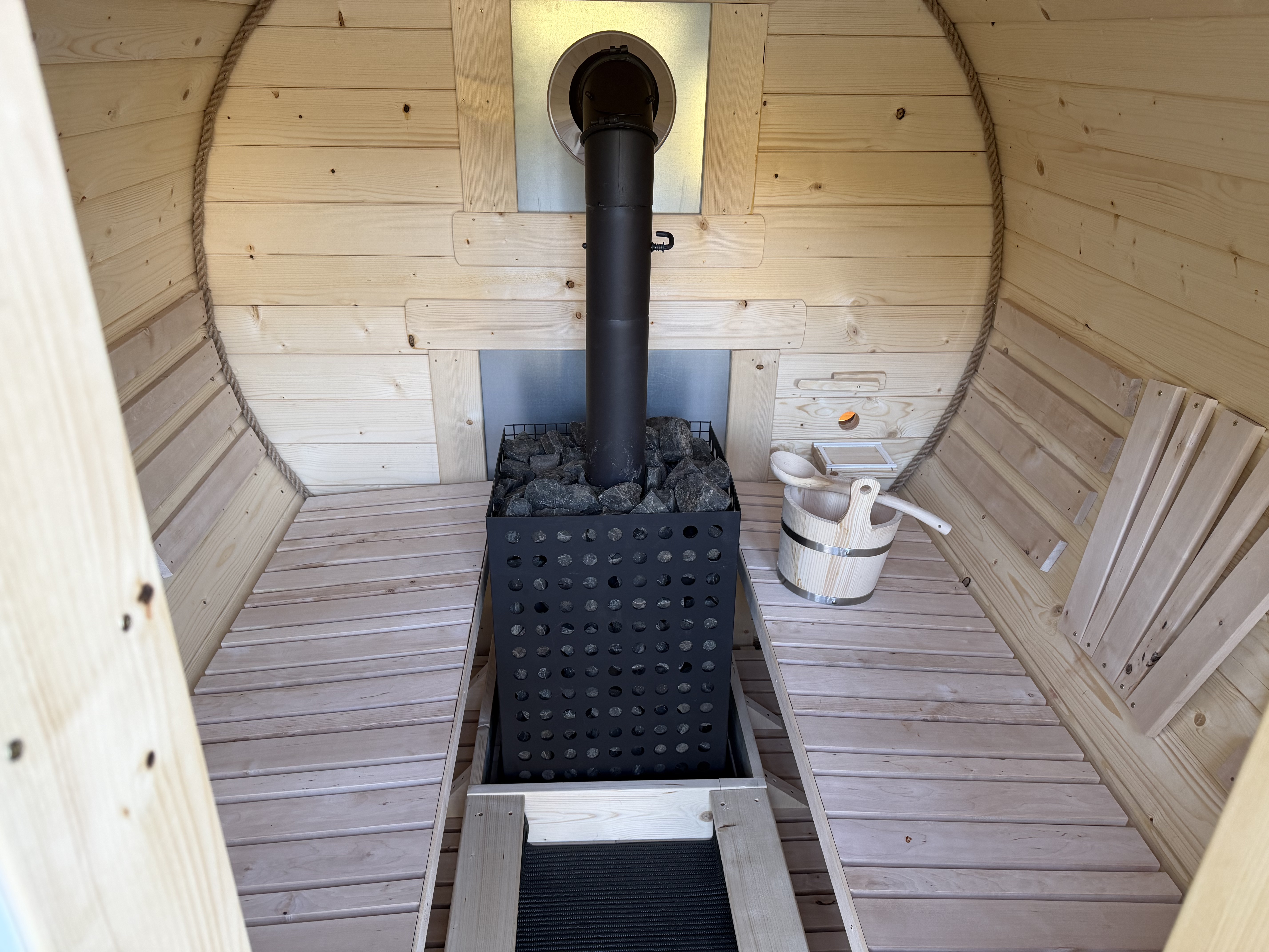 Wohnmobilstellplatz: Kamper & SPA LAYLA 