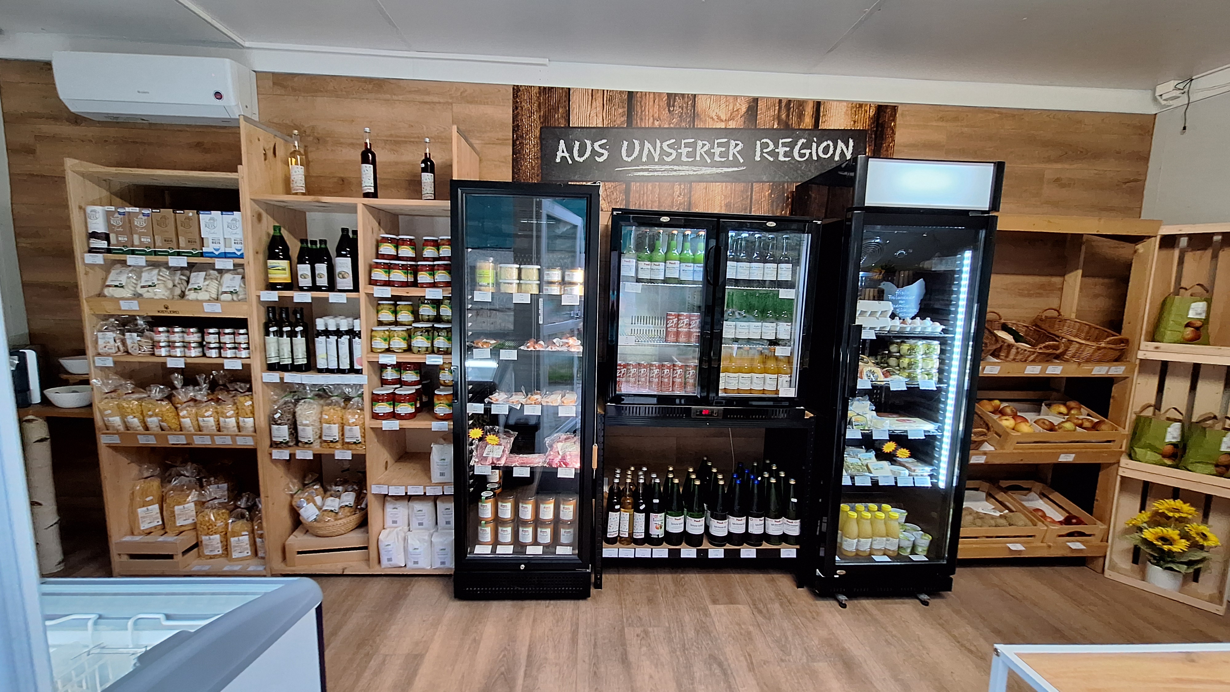 Wohnmobilstellplatz: Genussladen - GENUSSHofer - Restauration
