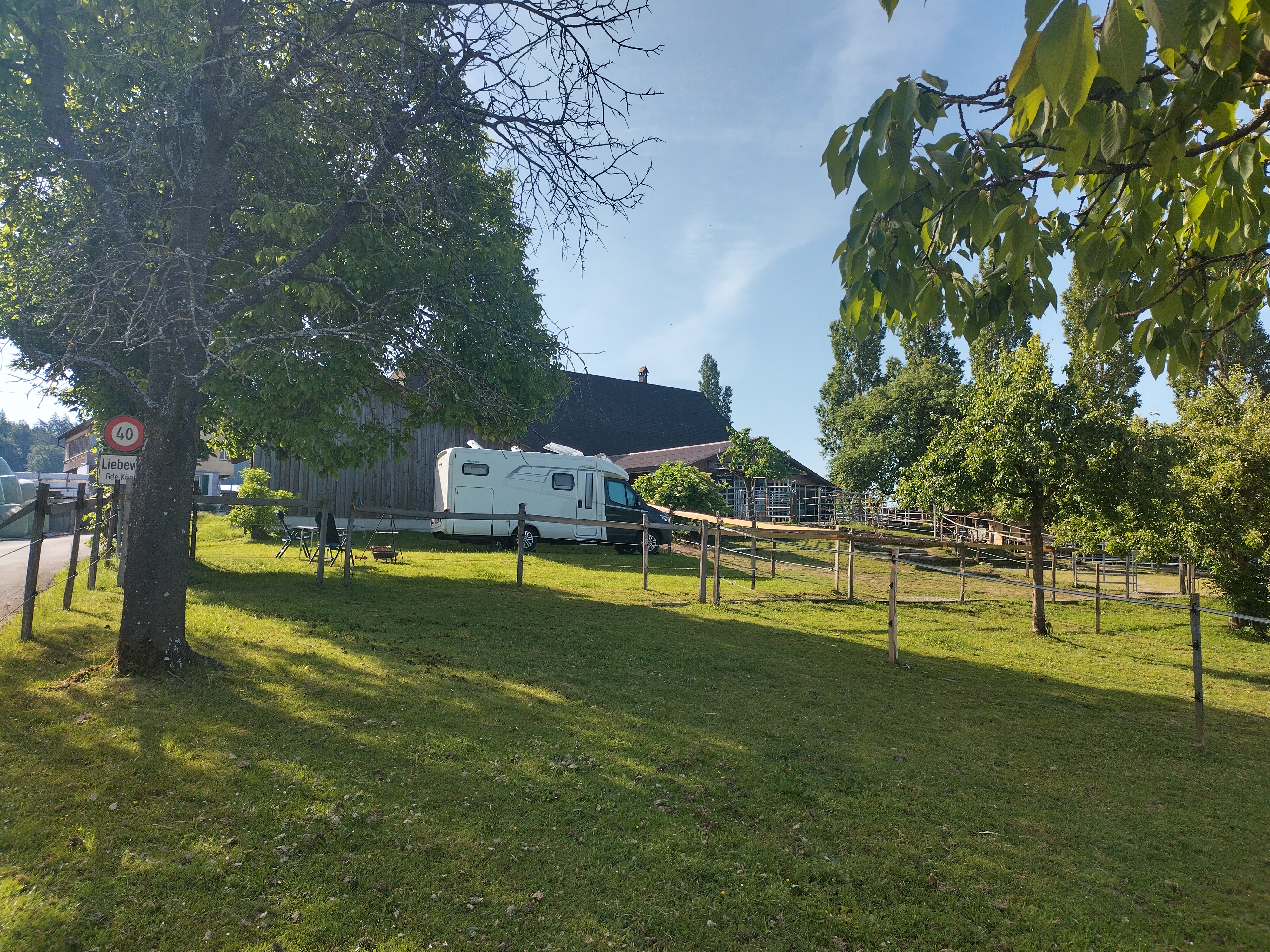 Place de parking pour camping-car - Berne - Stellplatz neben der Pferde-Oase Liebewil