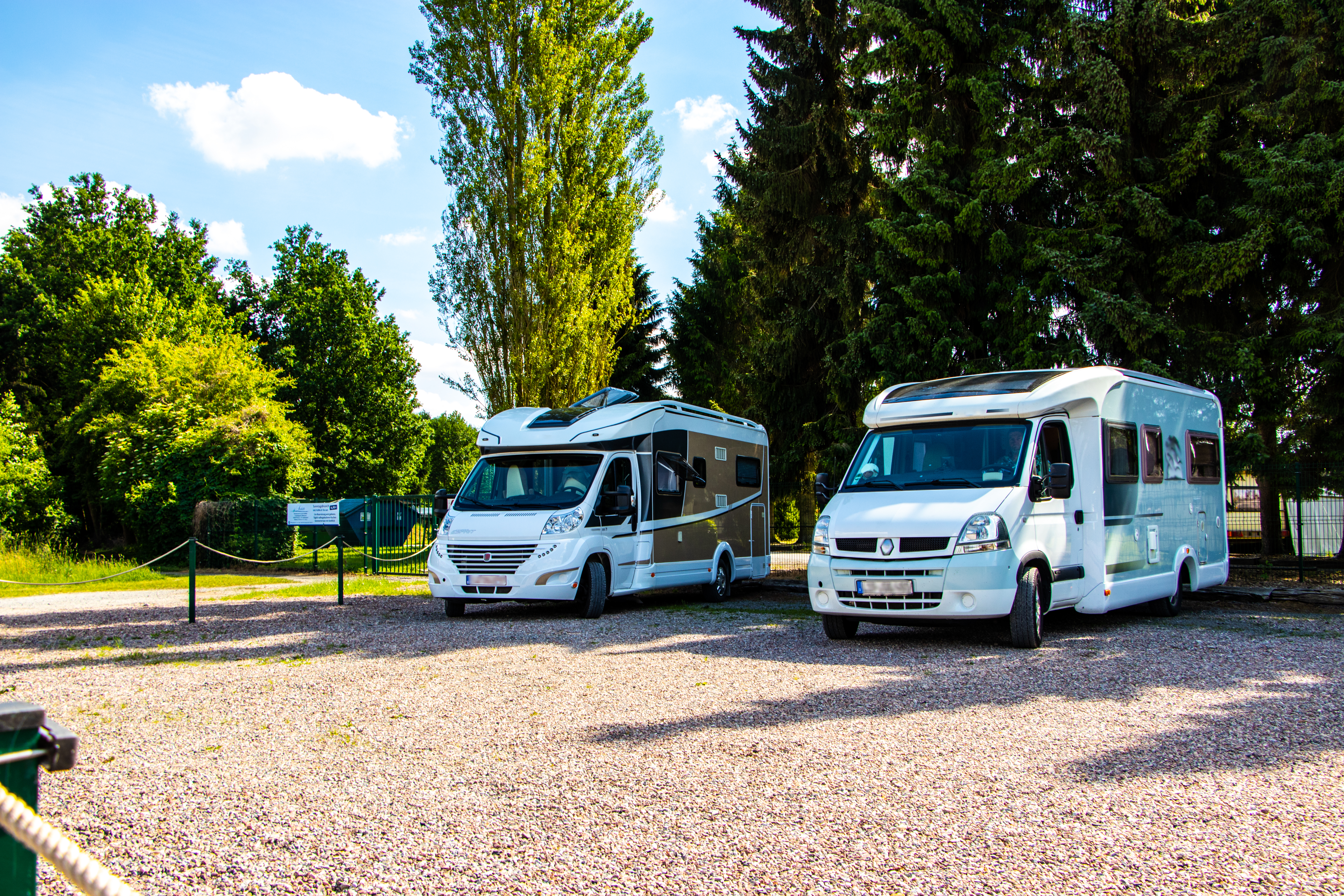 hartschalen dachzelt gebraucht Hartschalen-Dachzelt HAZEL 130 grau für Camping und Outdoor main image 1