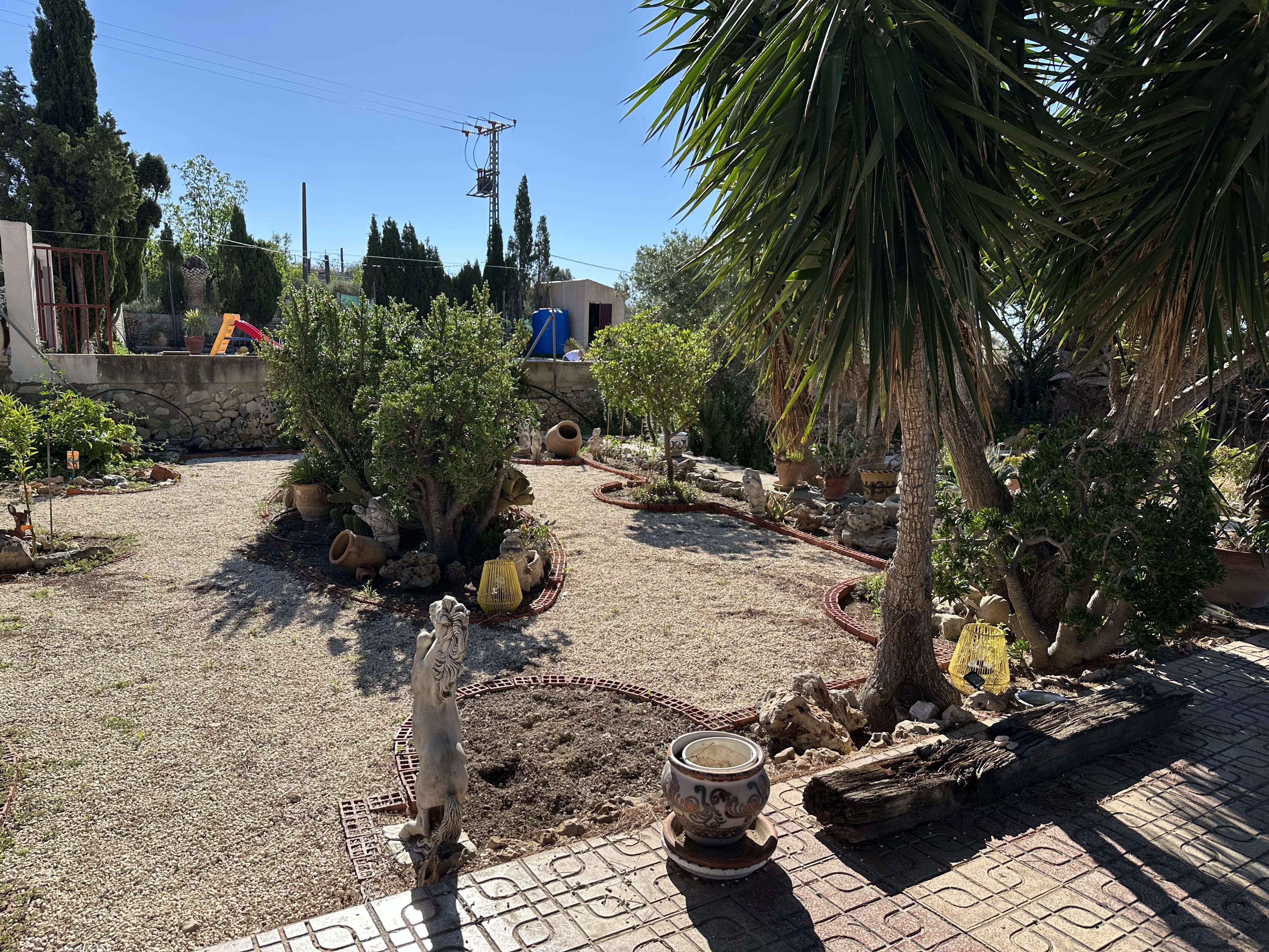 Reisemobilstellplatz - Wintercamping - Spanien - Garten - Rancho Roos