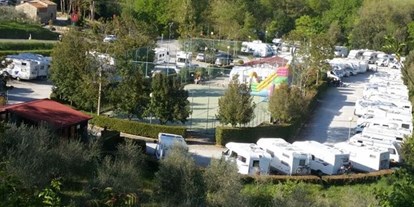 Motorhome parking space - Tuscany - Homepage http://areasostasantachiarasangimignano.it/ - Aero Sosta Camper SANTA CHIARA