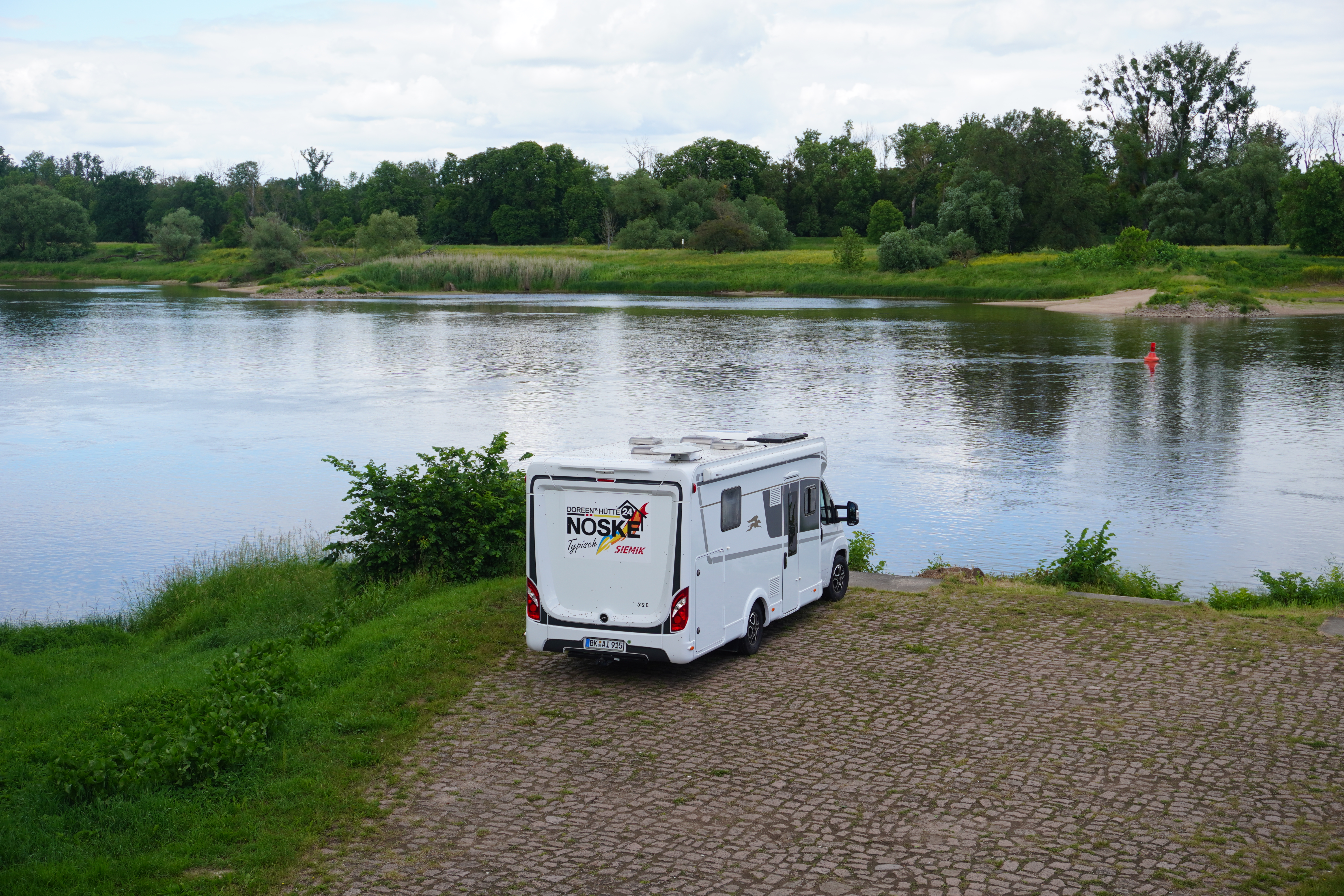 área camper - Sachsen-Anhalt Süd - Sauberer Stellplatz direkt am Wasser - Marie Gerda Elbestellplatz