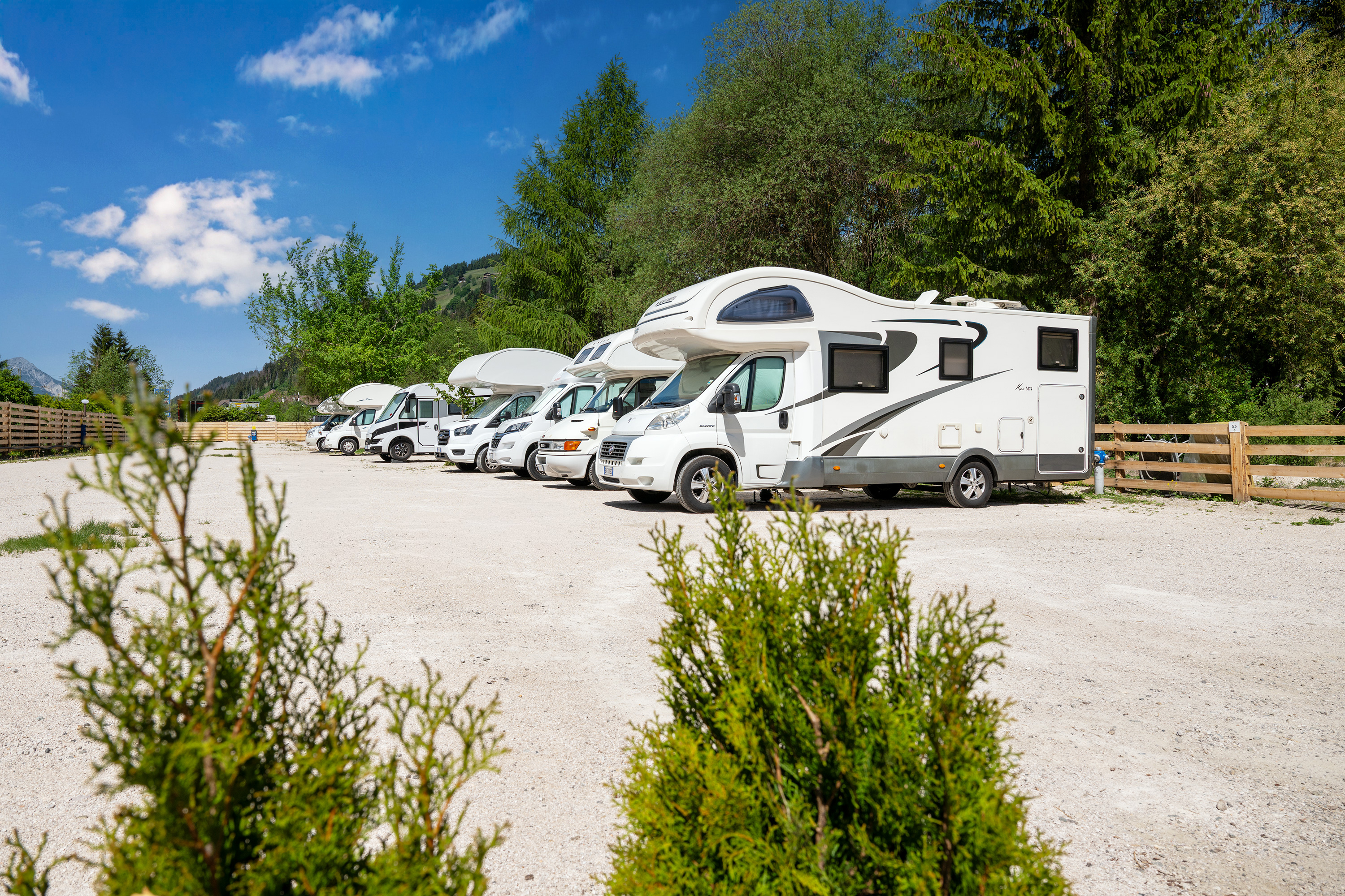 Reisemobilstellplatz - Wintercamping - Italien - Camperpark Dolomites
