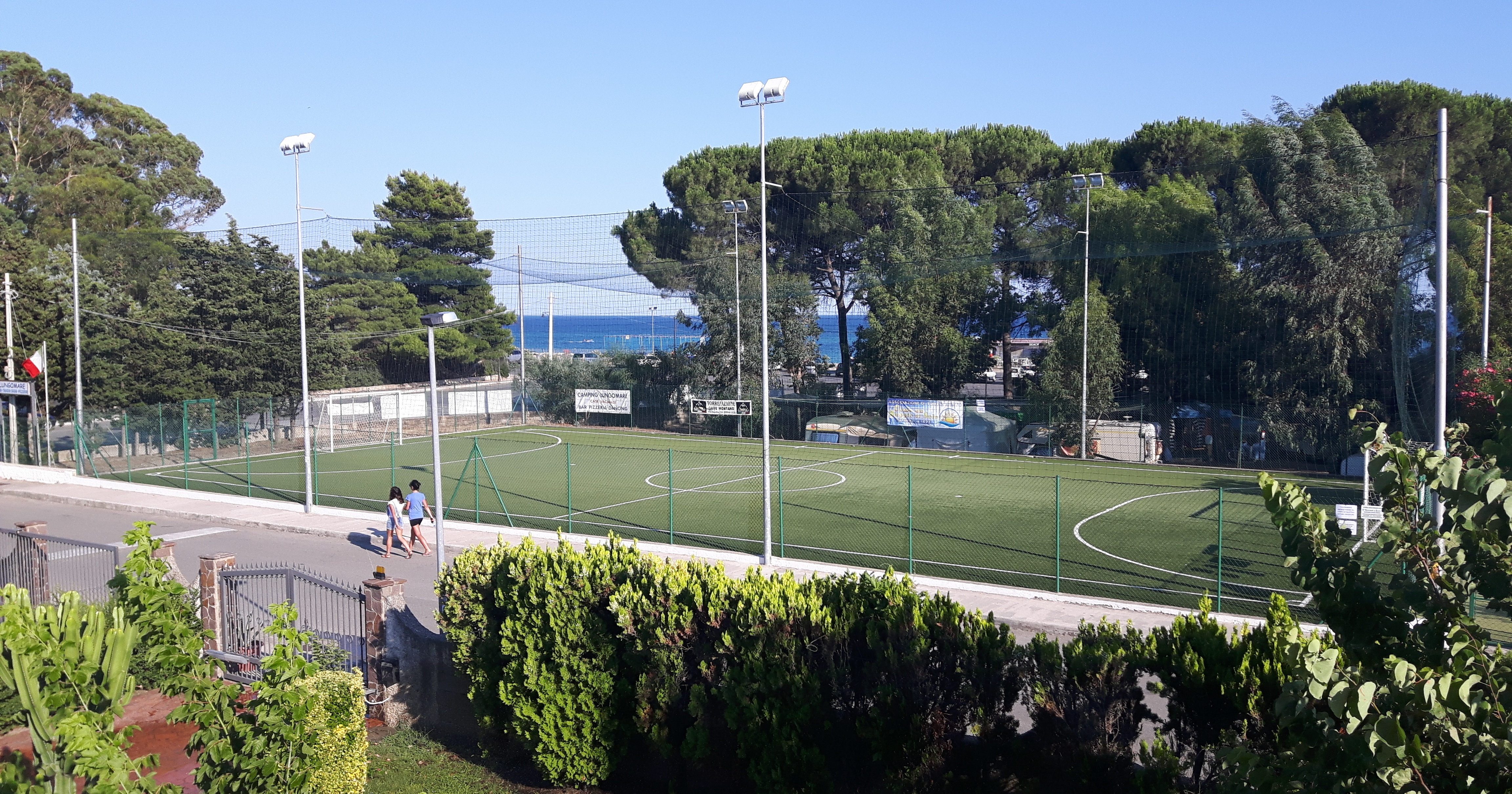 Wohnmobilstellplatz: Villaggio Camping Lungomare