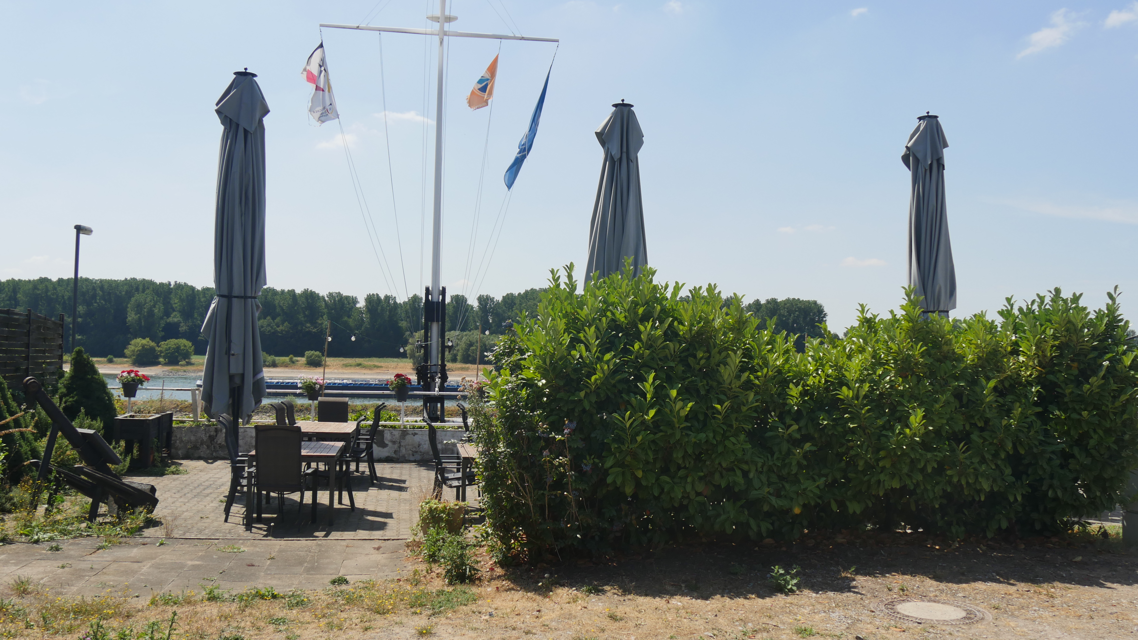 RV park - Leichlingen - Der Stellplatz - Yachtclub Wuppertal Hitdorf e.V.