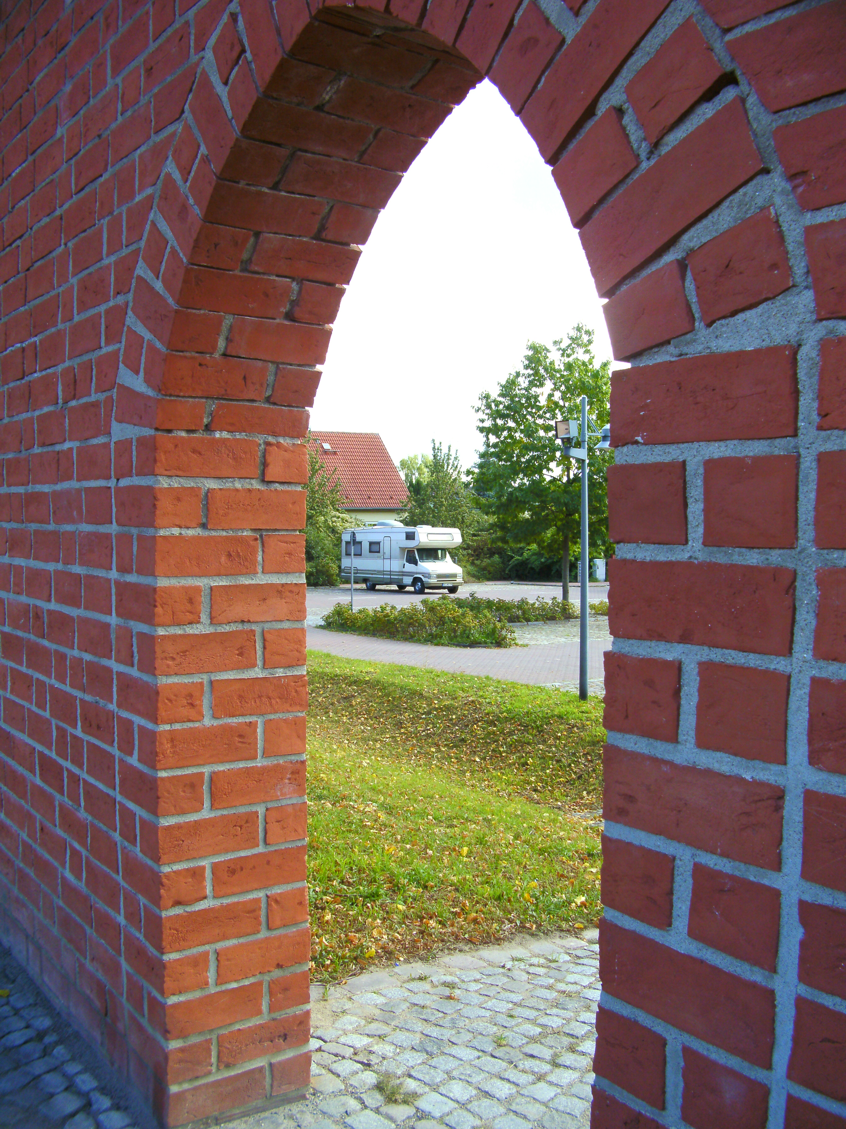 Reisemobilstellplatz - Art des Stellplatz: ausgewiesener Parkplatz - Brandenburg - Parkplatz Oberwall