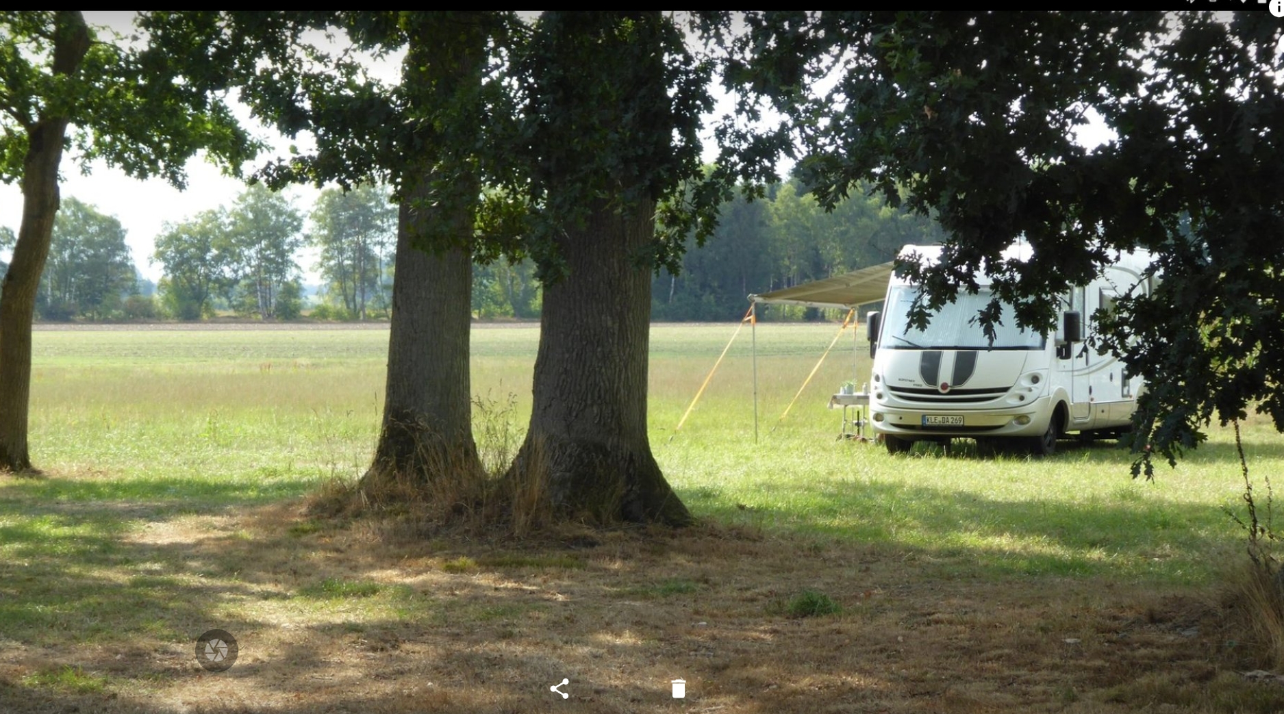 kampeerplaats voor campers - Schneverdingen - Wohnmobilstellplätze auf dem Bauernhof zwischen Soltau und Schneverdingen in Heber Surbostel 9 Lüneburger Heide am Jacobsweg mit Abstand und Privatsphäre 