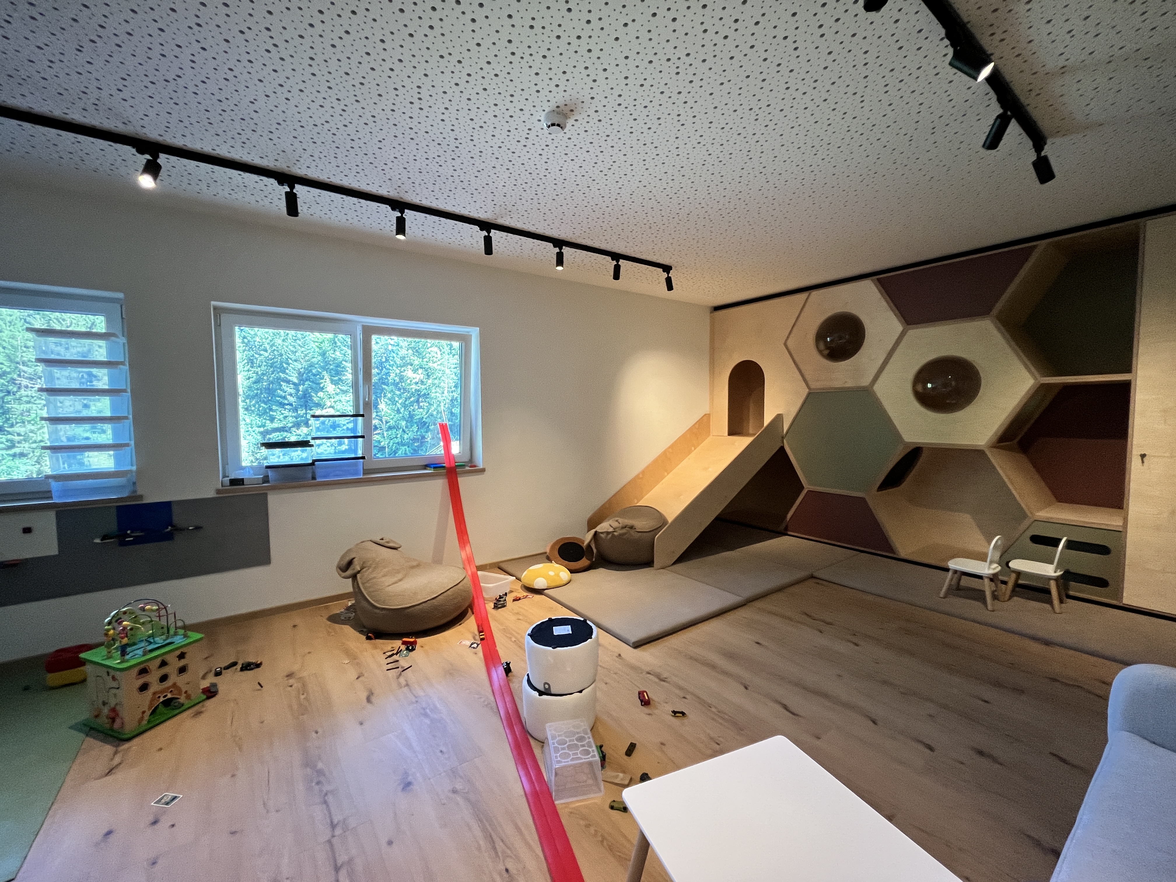 Wohnmobilstellplatz: Spielzimmer für kleine Gäste - Camping-Stellplatz by apartments '43 - Infrastruktur