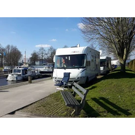 Wohnmobilstellplatz: http://www.jachthavenwinschoten.nl/camperplaatsen-winschoten-groningen - Jachthaven Winschoten