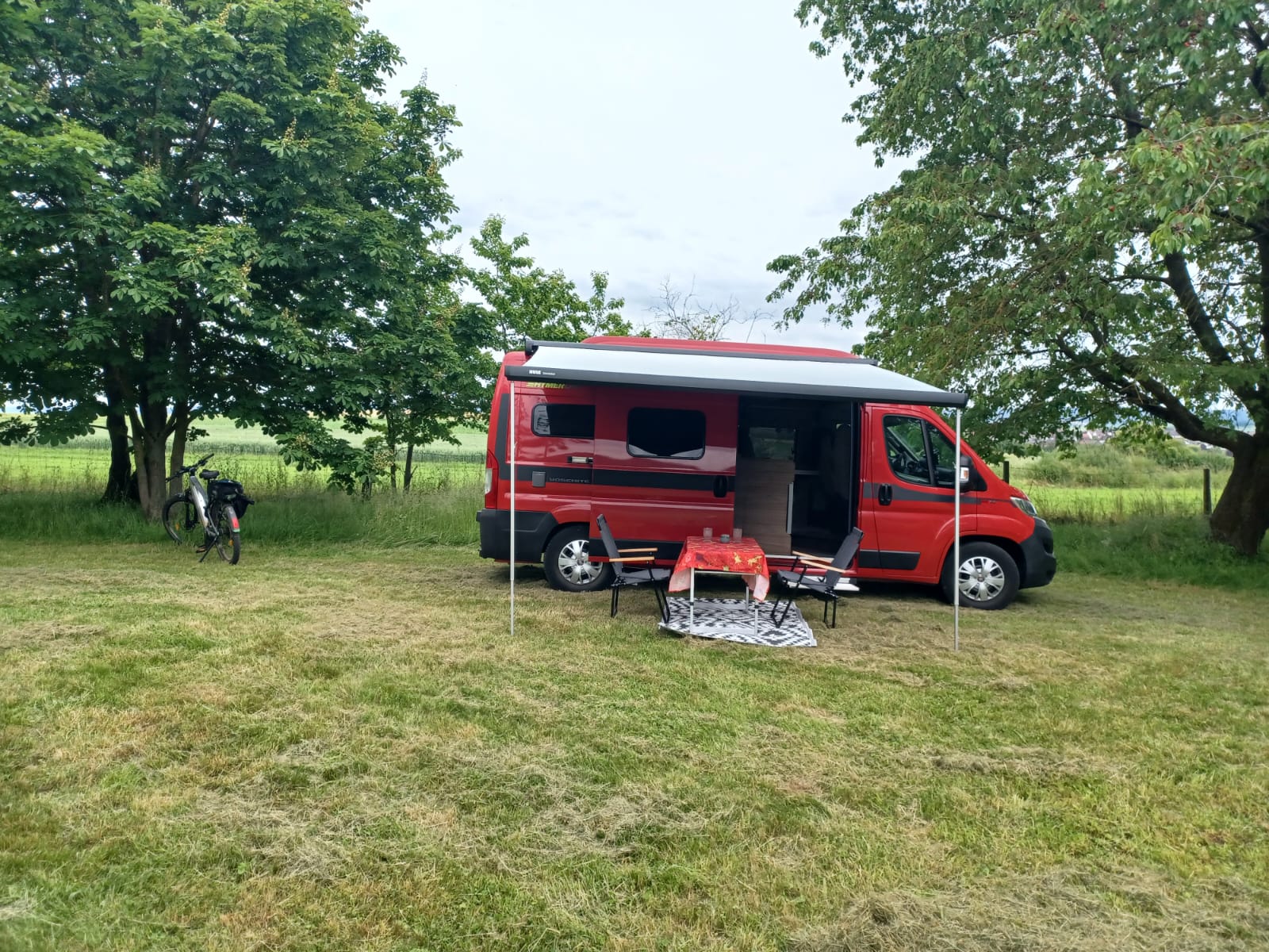 RV park - Bad Zwesten - Idyllischer Stellplatz komplett im Grünen 