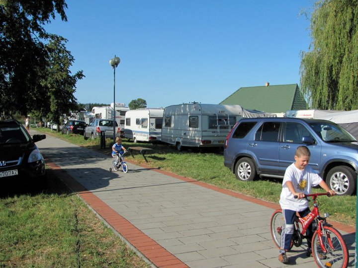 Wohnmobilstellplatz: A family-friendly campsite where children can enjoy plenty of space, fun activities and unforgettable moments in nature. - Autokemp Rudava Slovakia - zone