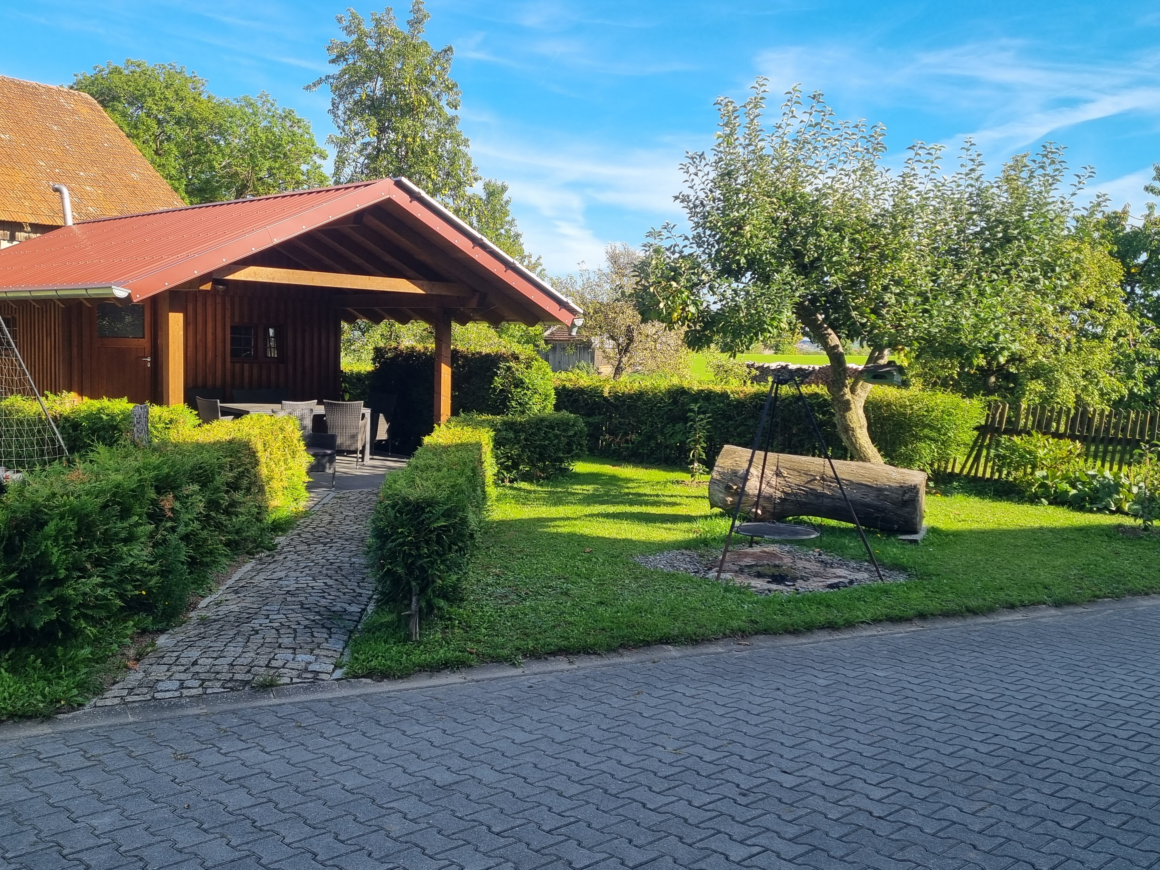 Area sosta per camper - Teunz - Wiesenstellplatz direkt bei Schafen und Geflügel - Natur, Ruhe und Jagderlebnis 