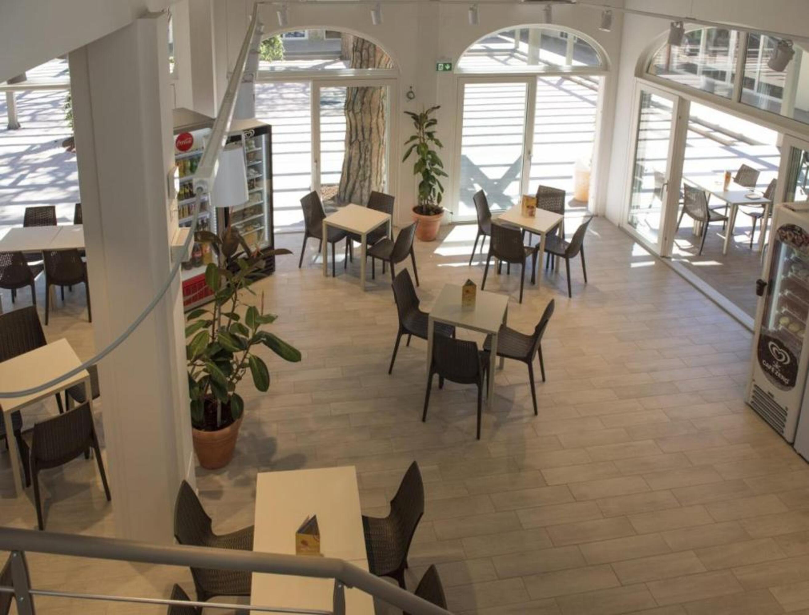 kampeerplaats voor campers - Restaurant  - Continental Camping Village