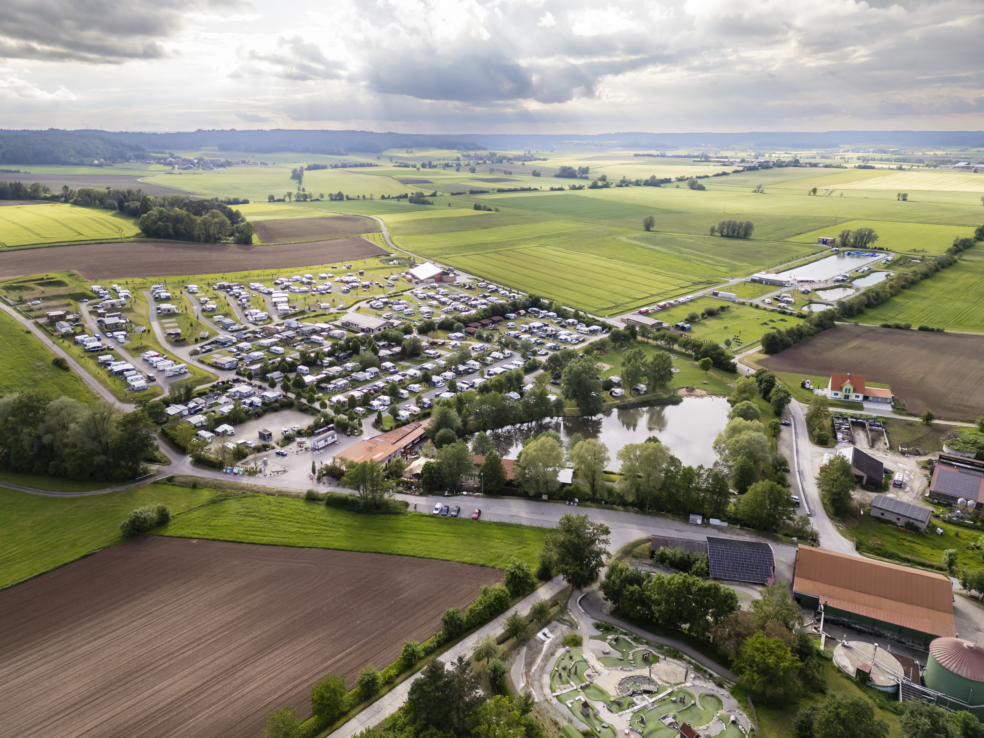 Reisemobilstellplatz - Bad Windsheim - Campingplatz Mohrenhof