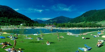 Reisemobilstellplatz - Umgebungsschwerpunkt: Berg - Salzburg - Badesee Eben
Für unsere Campinggäste freier, eigener 
Zugang - Stellplatz See-Camping Eben