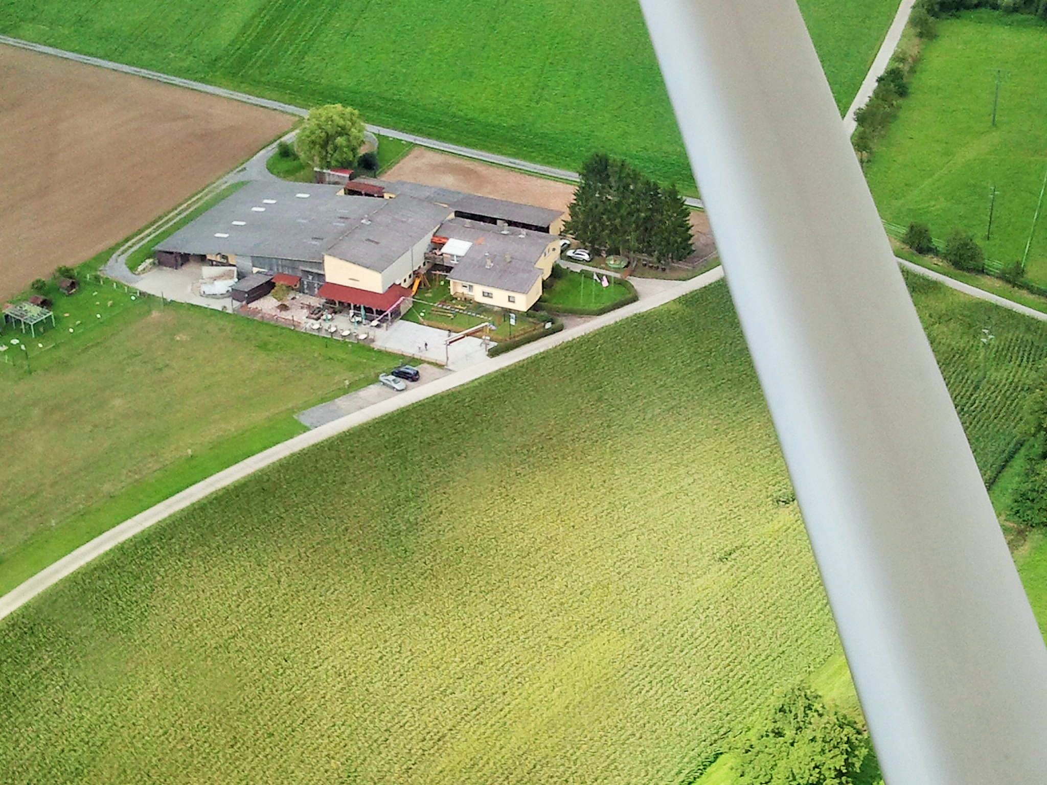 área camper - Eppingen - Die Ranch mal von oben - Stellplatz Moonlight-Ranch
