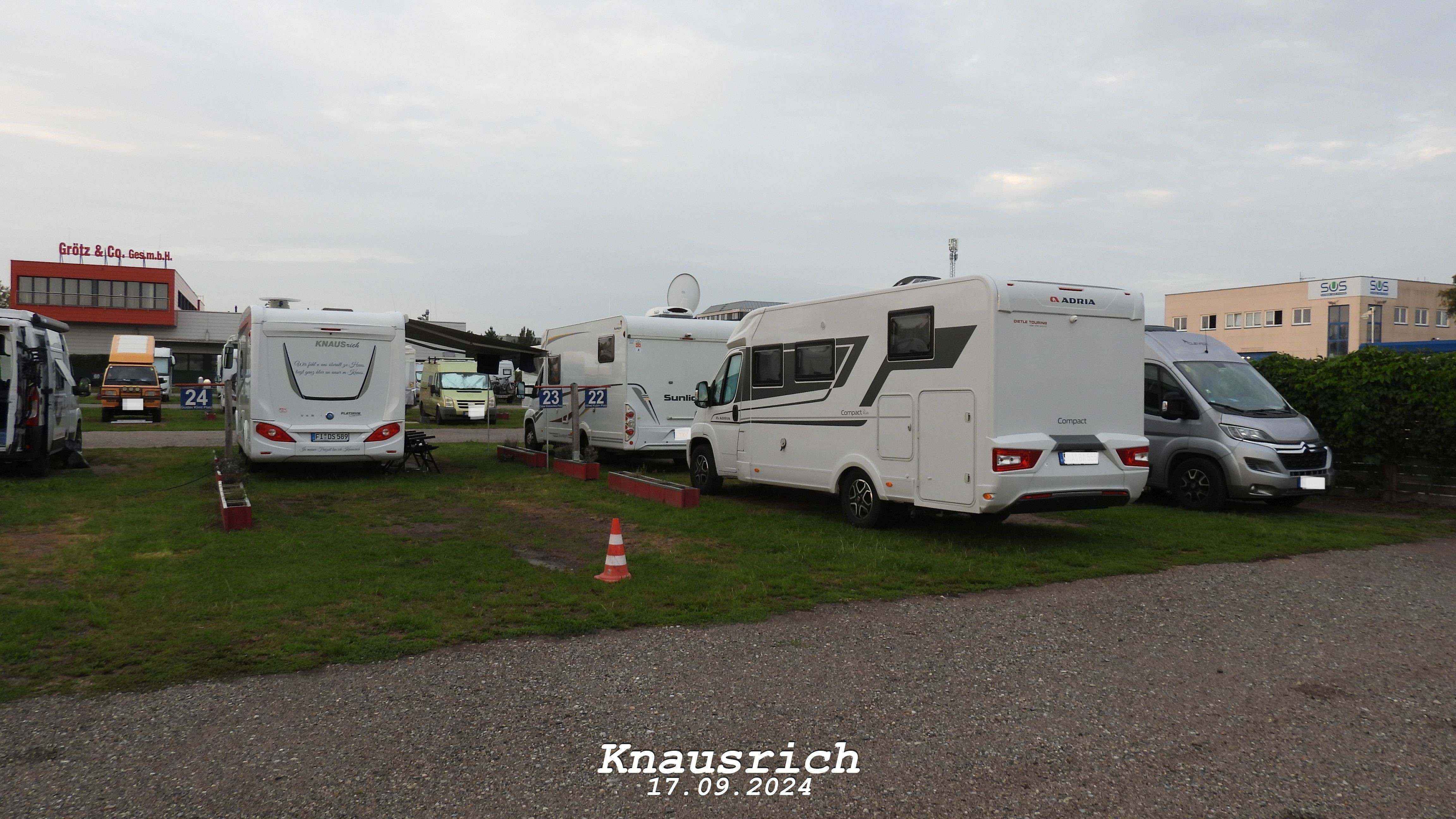 Wohnmobilstellplatz: Reisemobilstellplatz Wien